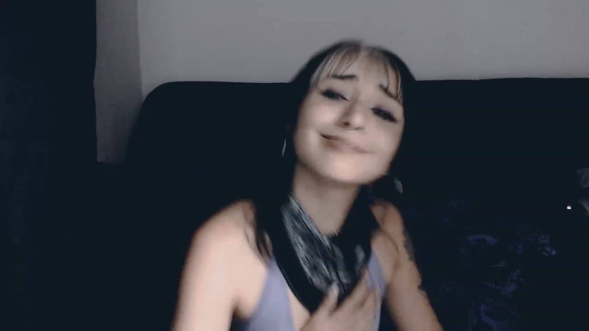 Gallery image thumbnail from Petit_Haze's myfreecams stream on, 08/11/2023, 24:36 image 12 of 20
