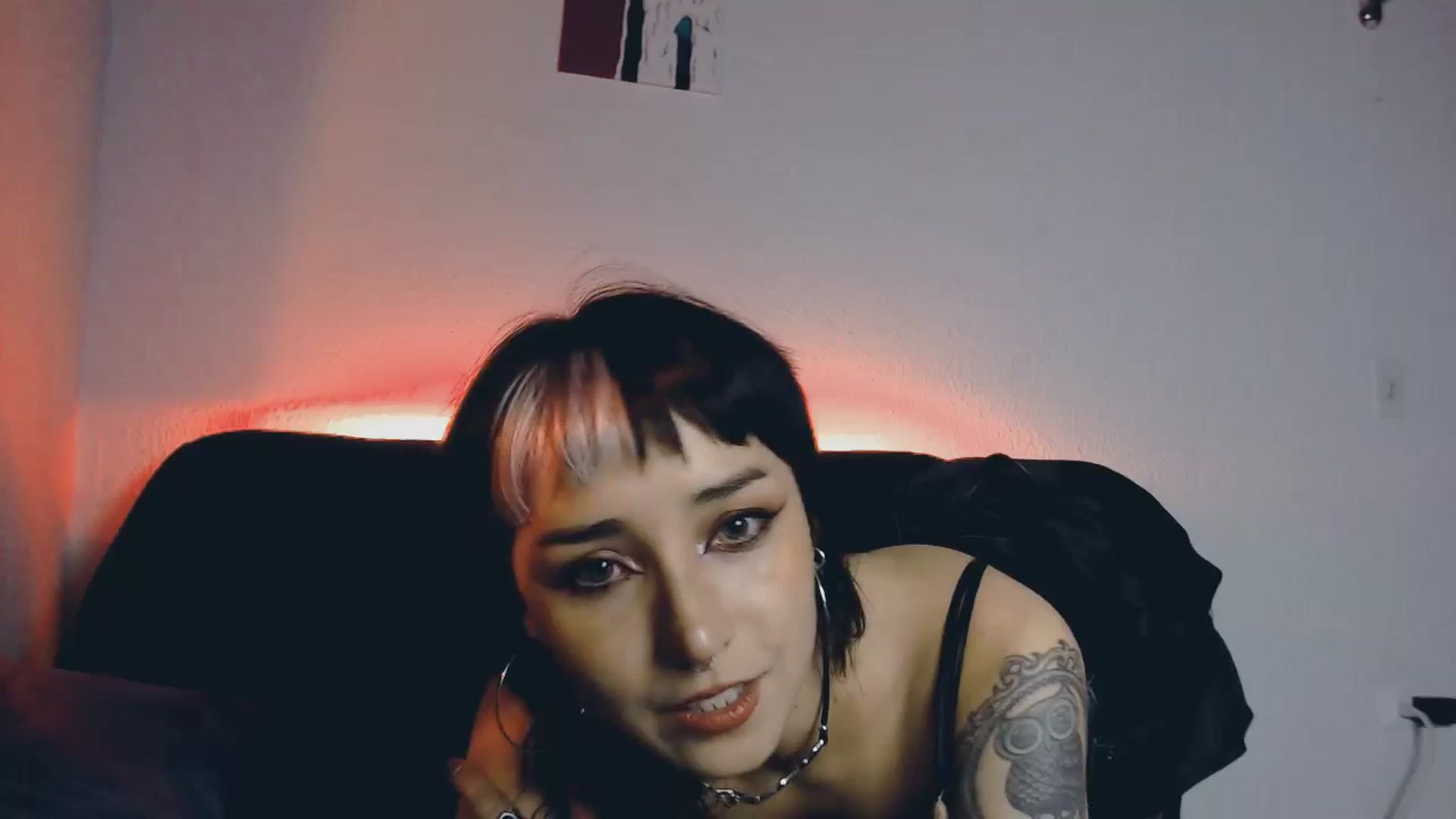 Gallery image thumbnail from Petit_Haze's myfreecams stream on, 09/16/2023, 02:56 image 20 of 20