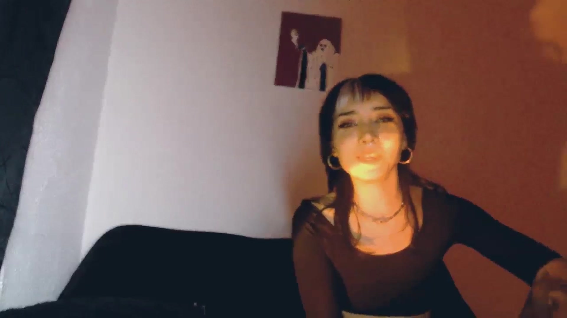 Gallery image thumbnail from Petit_Haze's myfreecams stream on, 10/07/2023, 06:37 image 15 of 20