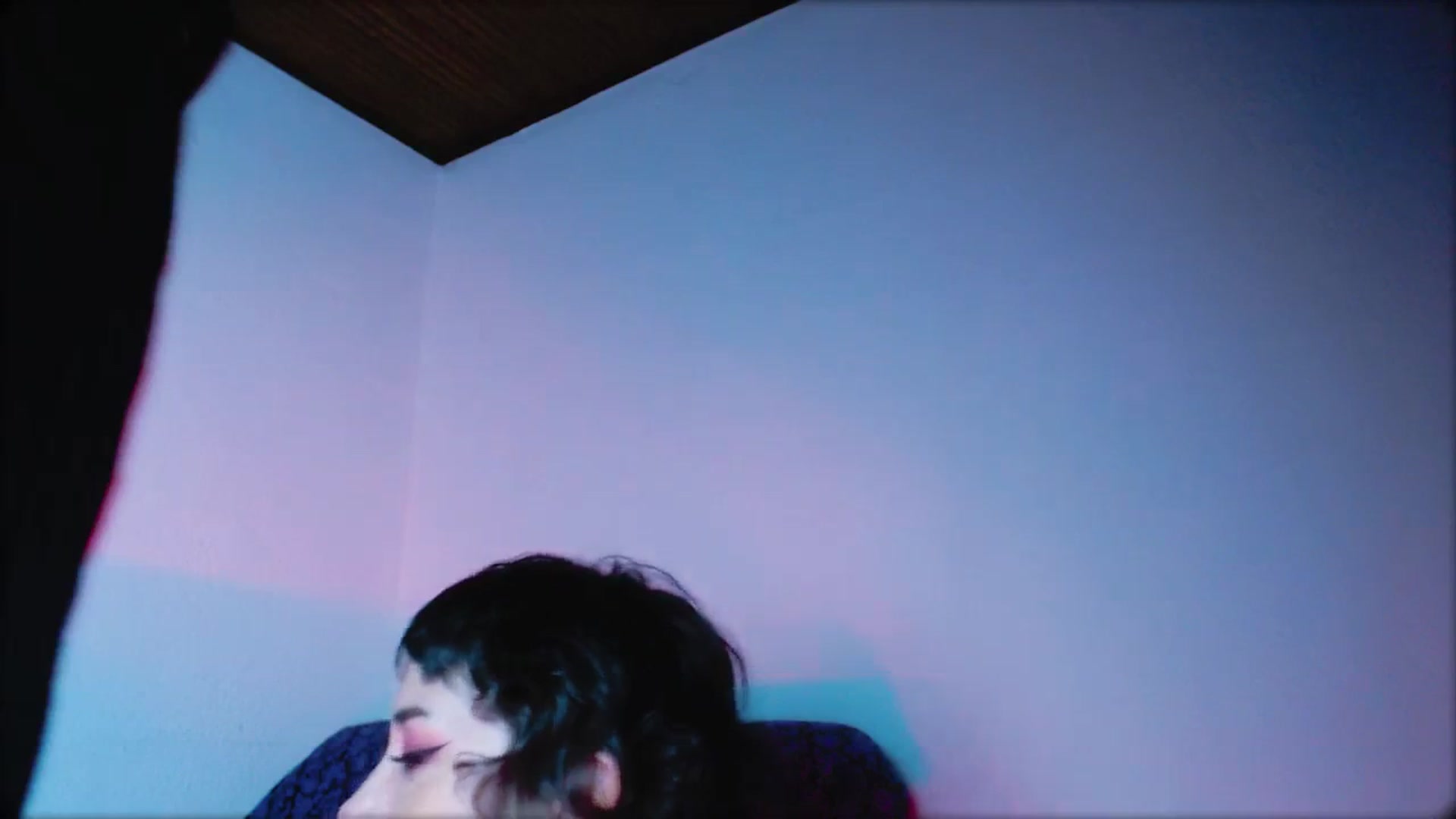 Gallery image thumbnail from Petit_Haze's myfreecams stream on, 01/13/2024, 03:23 image 9 of 20