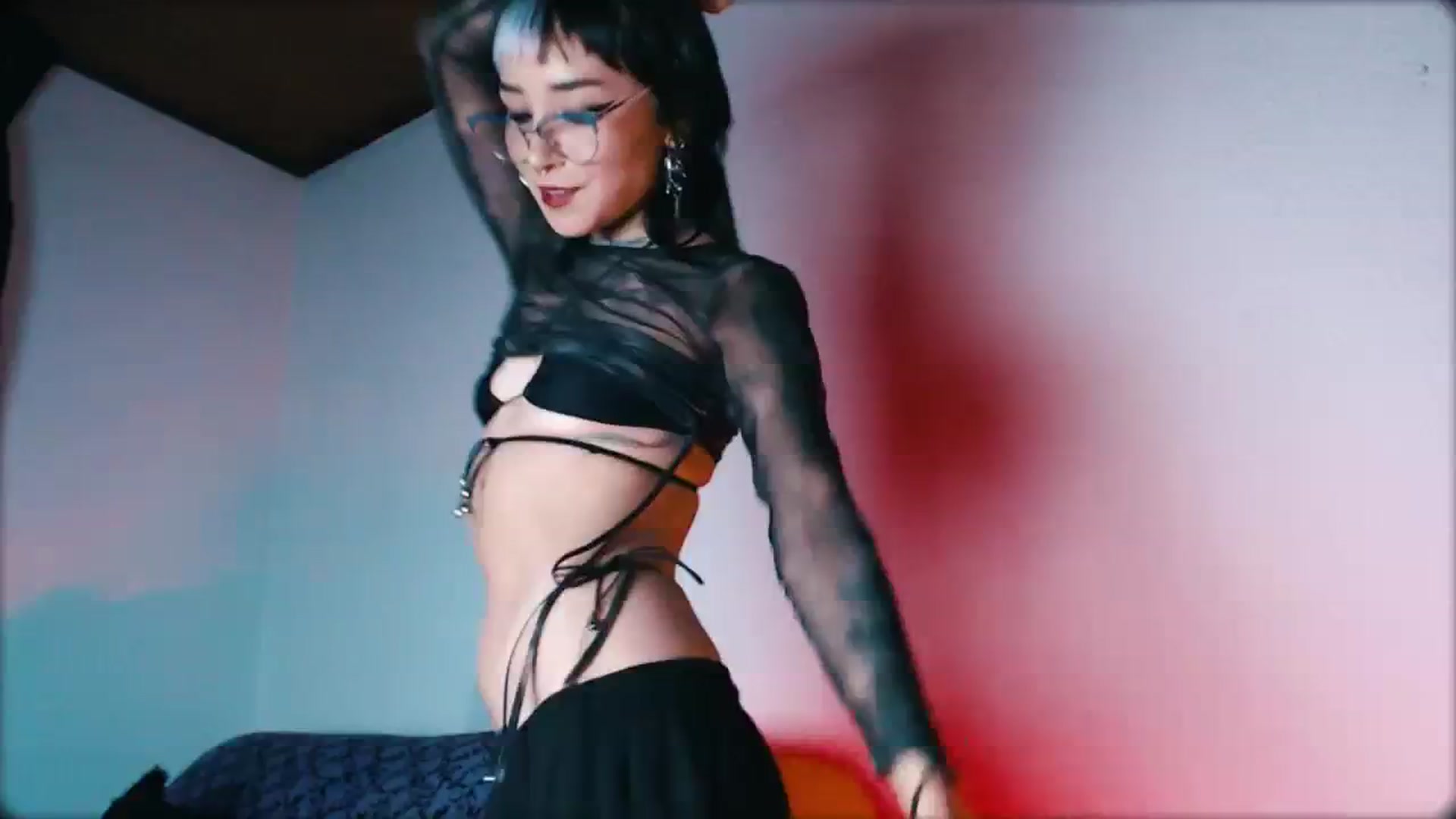 Gallery image thumbnail from Petit_Haze's myfreecams stream on, 01/27/2024, 03:44 image 2 of 20