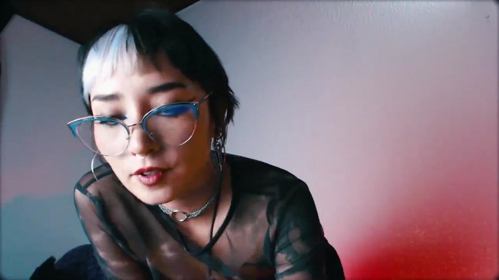 Gallery image thumbnail from Petit_Haze's myfreecams stream on, 01/27/2024, 03:44 image 7 of 20