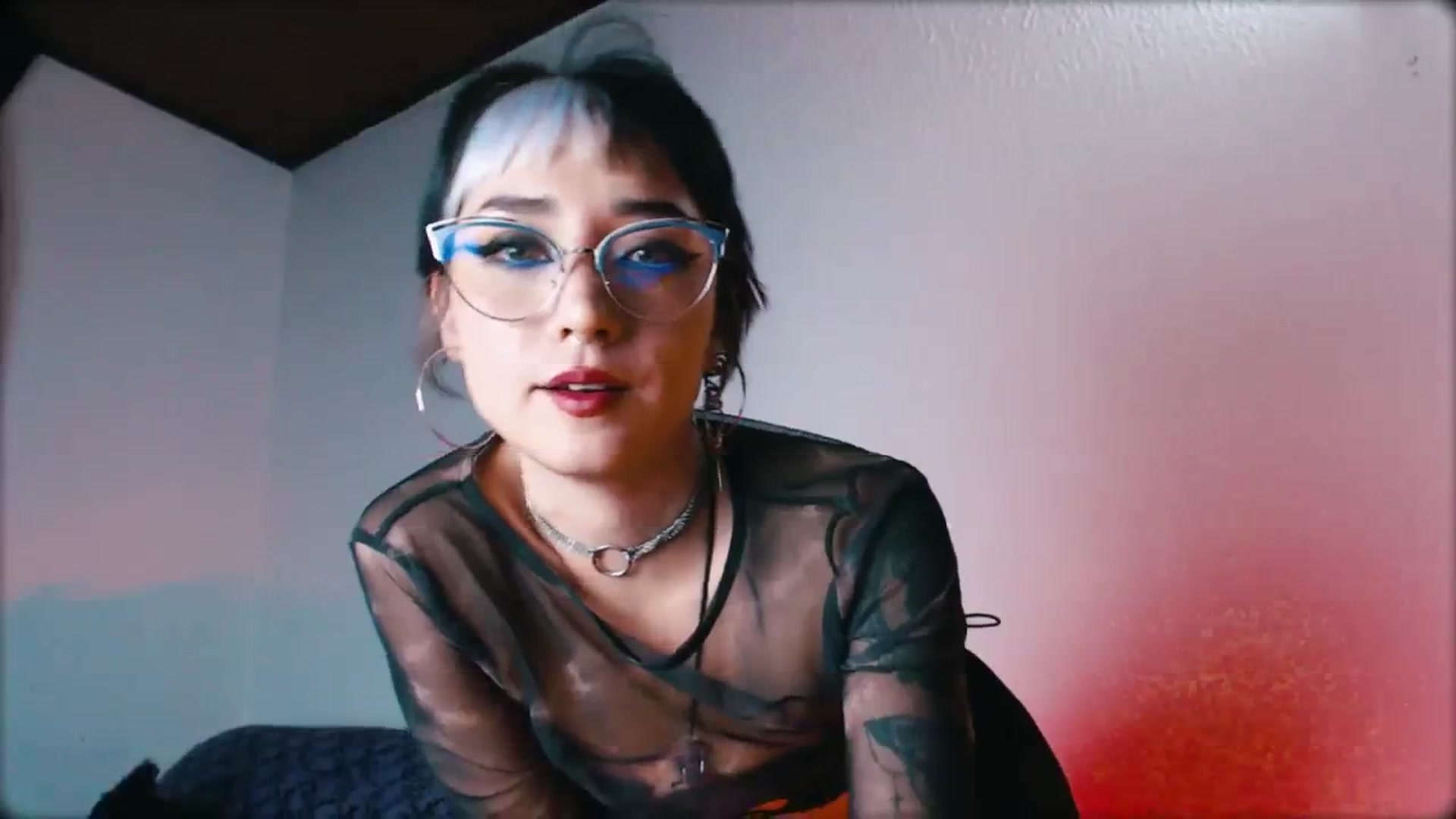 Gallery image thumbnail from Petit_Haze's myfreecams stream on, 01/27/2024, 03:44 image 5 of 20
