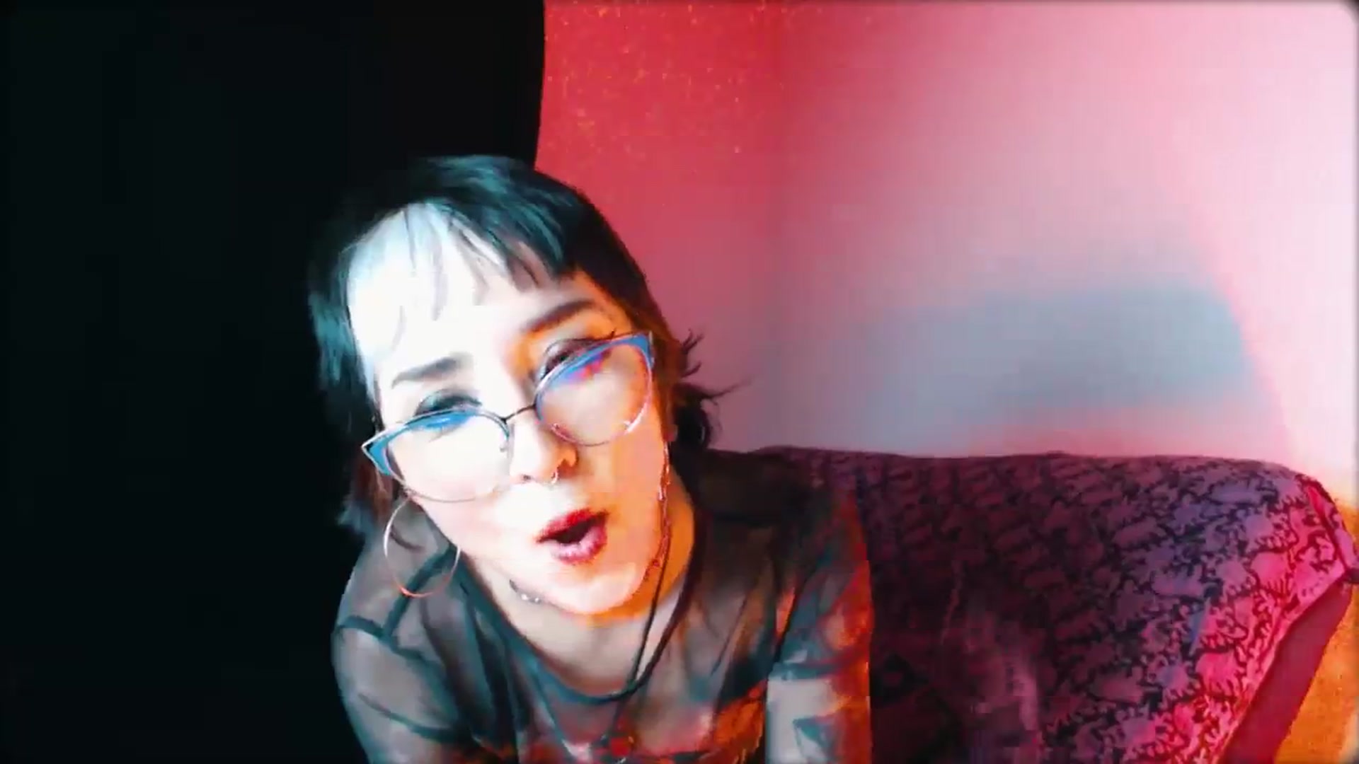 Gallery image thumbnail from Petit_Haze's myfreecams stream on, 01/27/2024, 09:42 image 10 of 20