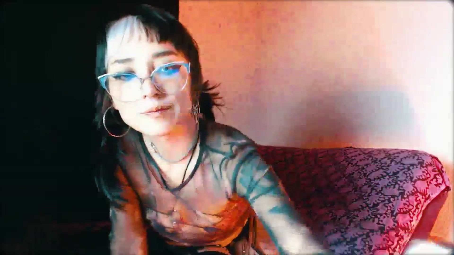 Gallery image thumbnail from Petit_Haze's myfreecams stream on, 01/27/2024, 09:42 image 16 of 20