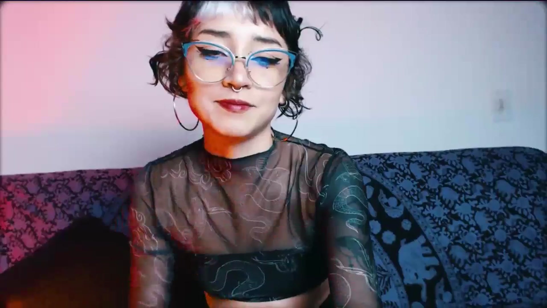 Gallery image thumbnail from Petit_Haze's myfreecams stream on, 02/09/2024, 02:36 image 2 of 20