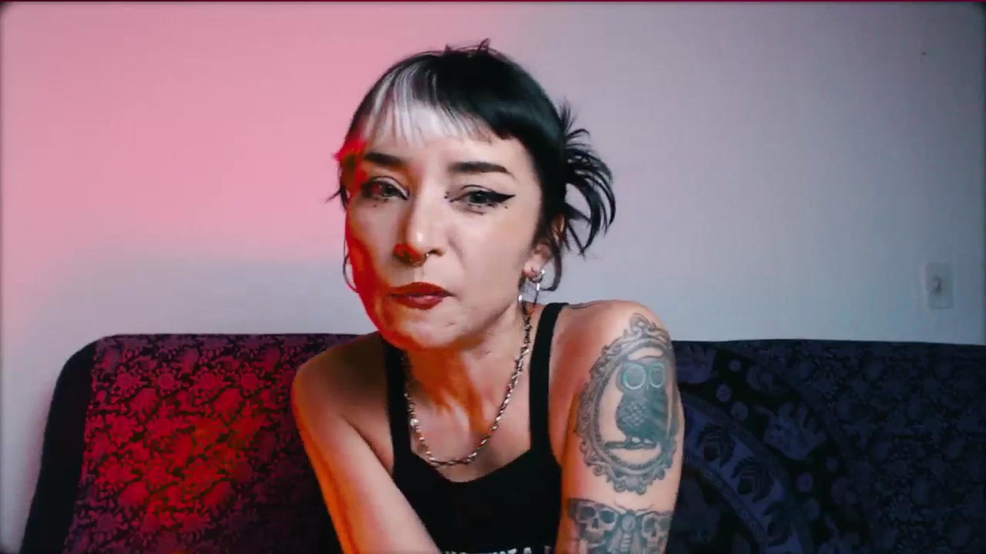 Gallery image thumbnail from Petit_Haze's myfreecams stream on, 02/14/2024, 24:55 image 7 of 20