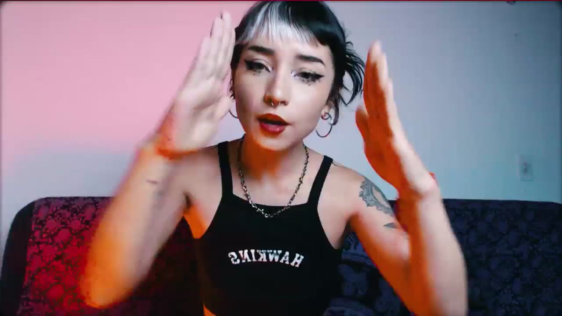 Gallery image thumbnail from Petit_Haze's myfreecams stream on, 02/14/2024, 24:55 image 1 of 20