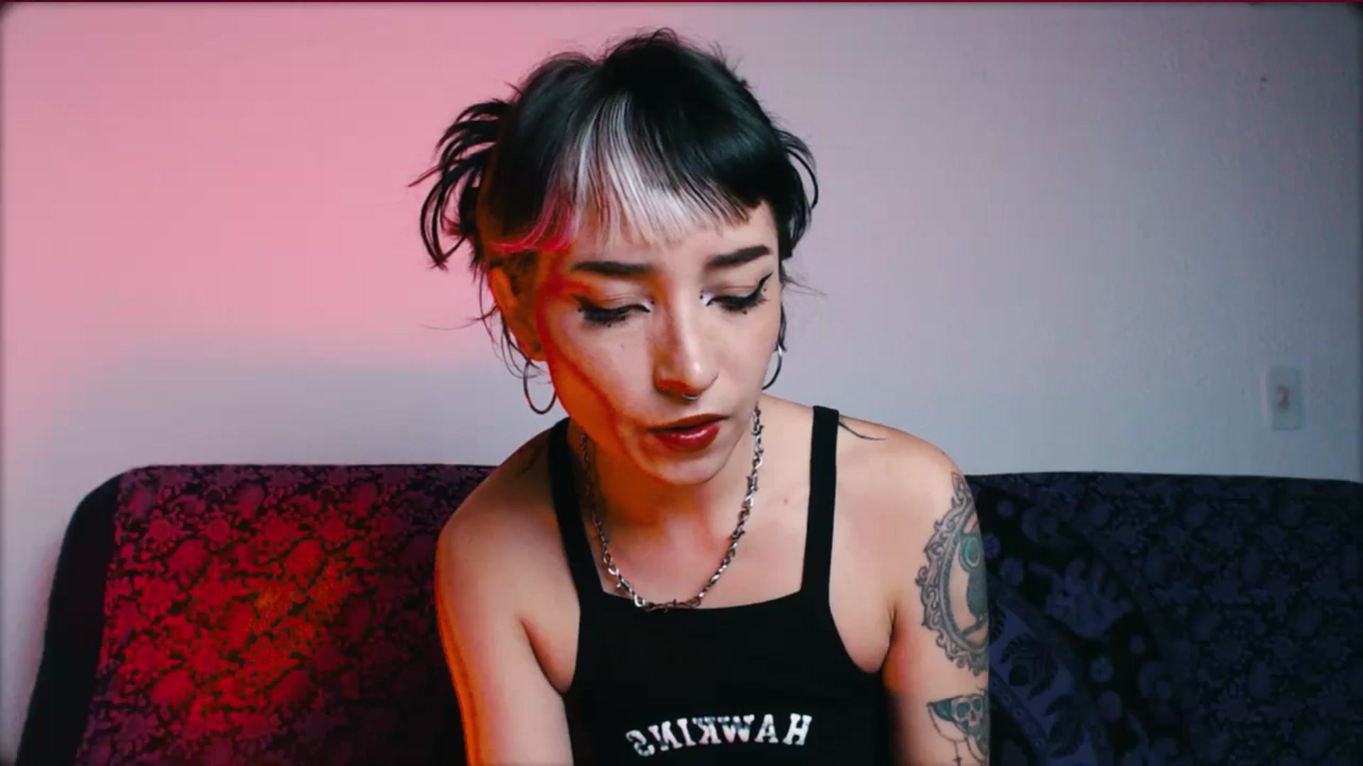 Gallery image thumbnail from Petit_Haze's myfreecams stream on, 02/14/2024, 24:55 image 6 of 20
