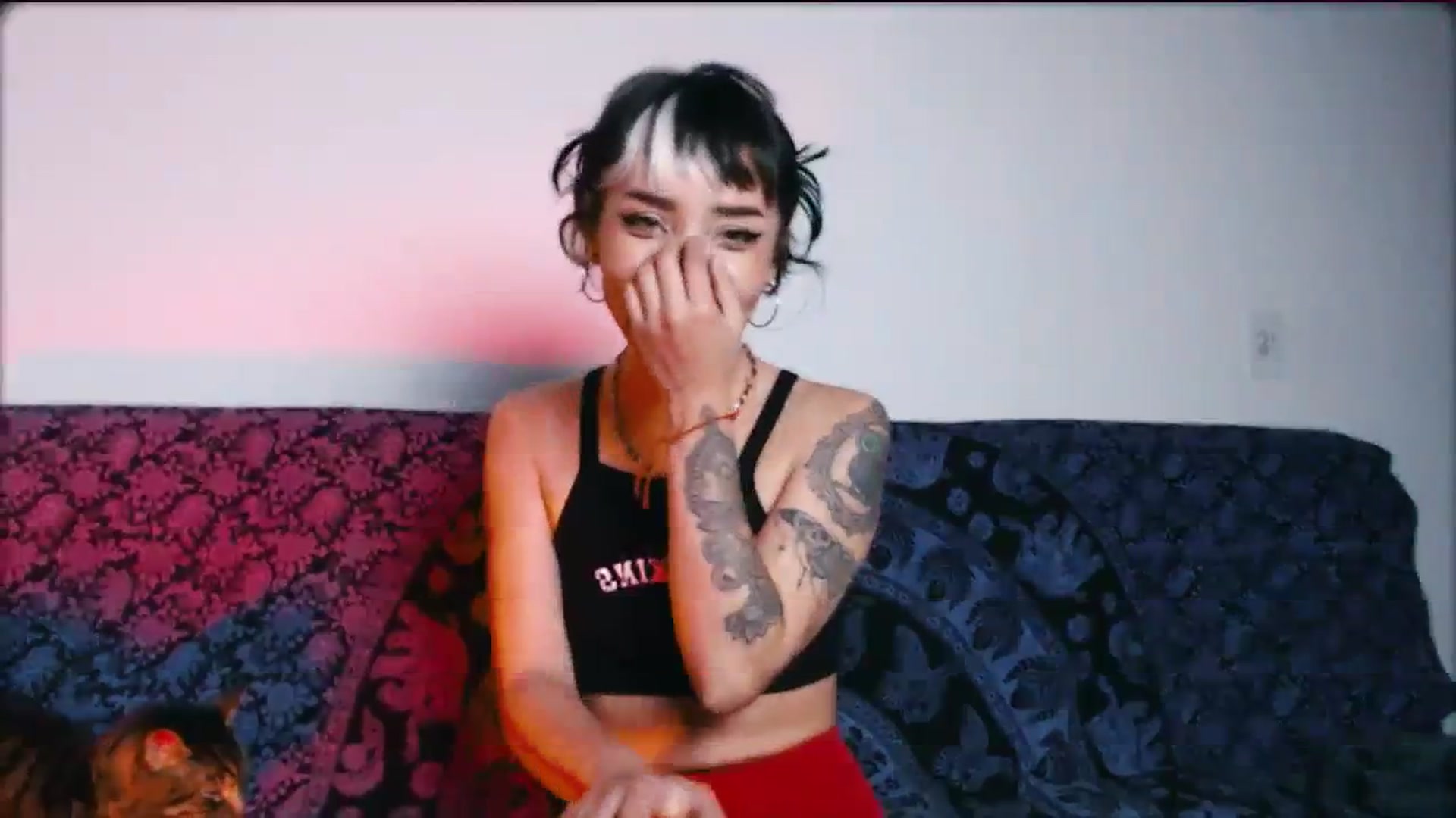 Gallery image thumbnail from Petit_Haze's myfreecams stream on, 02/14/2024, 05:02 image 2 of 20