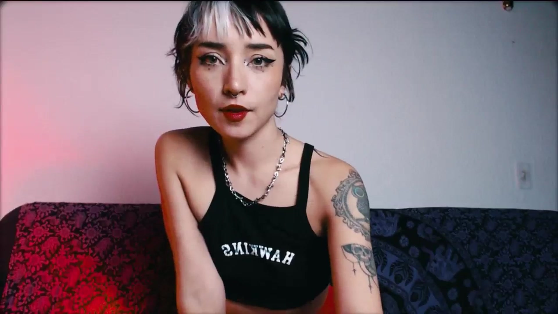 Gallery image thumbnail from Petit_Haze's myfreecams stream on, 02/14/2024, 05:02 image 7 of 20