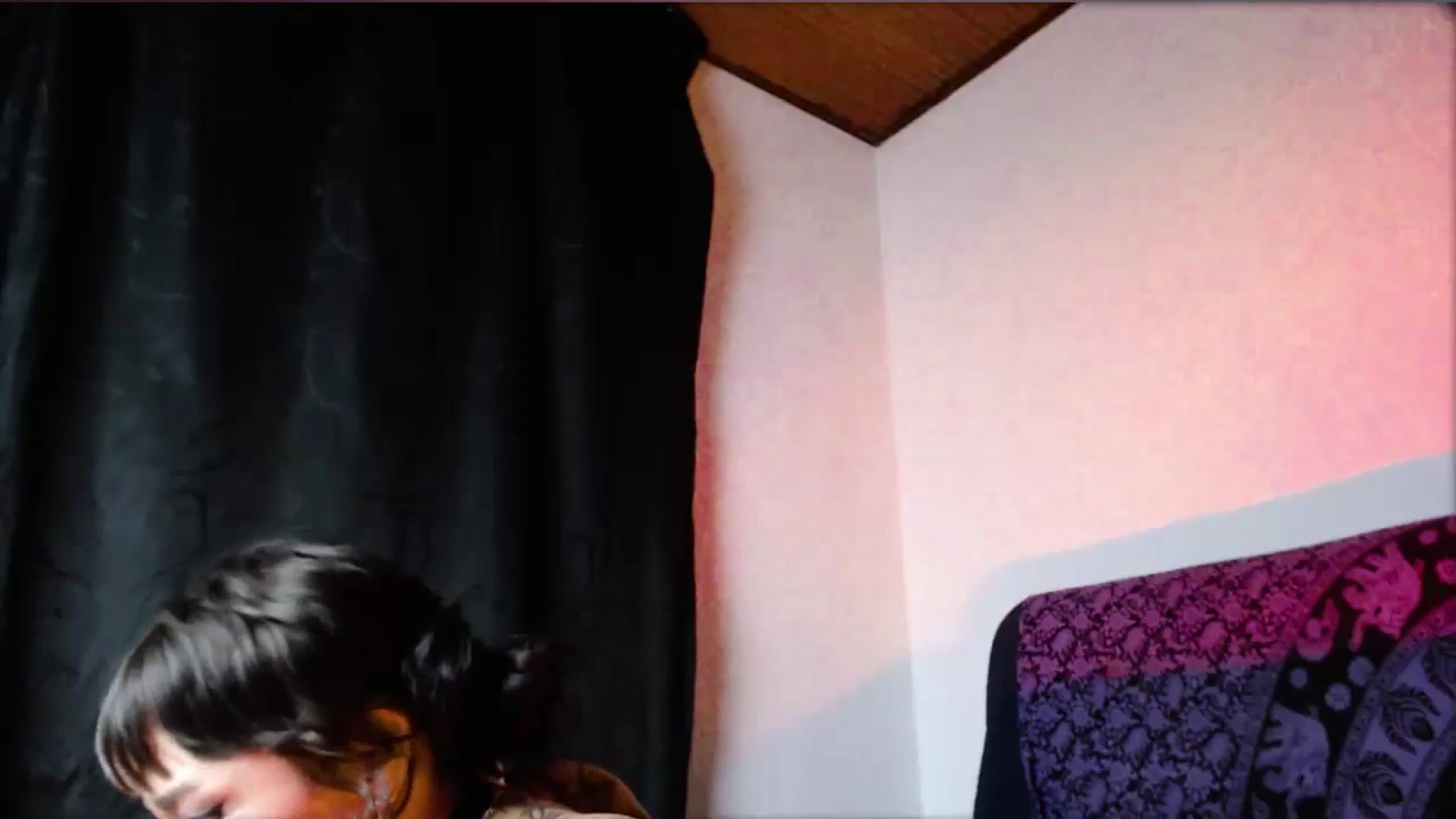Gallery image thumbnail from Petit_Haze's myfreecams stream on, 02/16/2024, 02:39 image 4 of 20