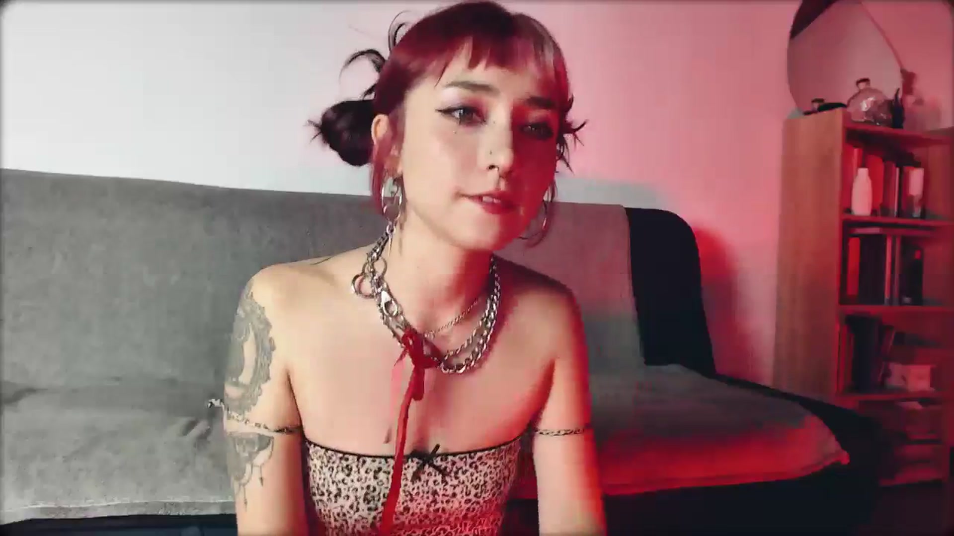 Gallery image thumbnail from Petit_Haze's myfreecams stream on, 06/29/2024, 24:01 image 13 of 20