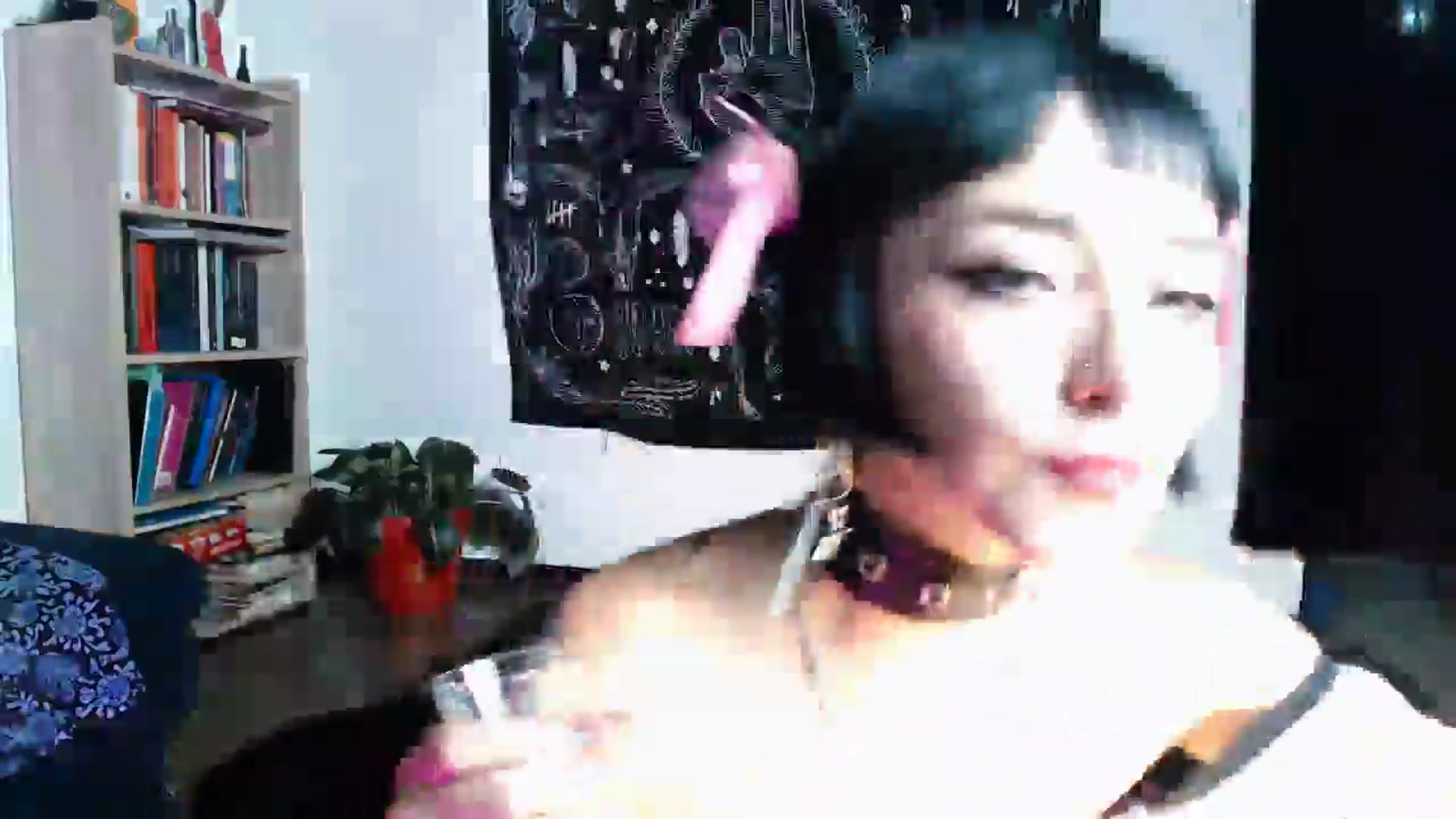 Gallery image thumbnail from Petit_Haze's myfreecams stream on, 10/19/2024, 01:45 image 5 of 20