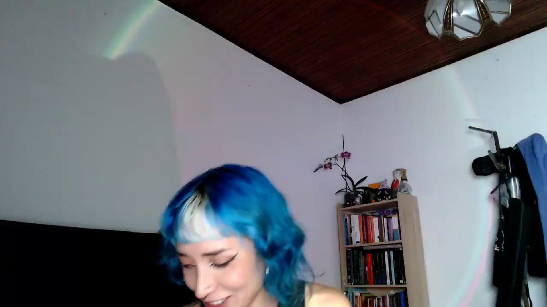 Gallery image thumbnail from Petit_Haze's myfreecams stream on, 04/16/2025, 02:27 image 4 of 20