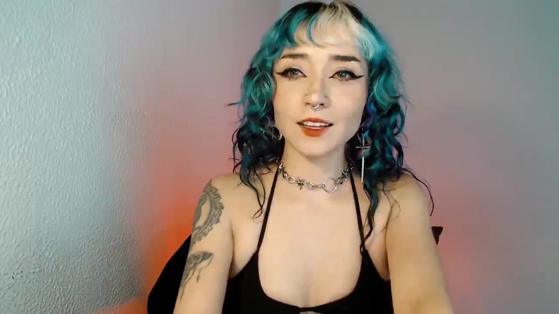 Gallery image thumbnail from Petit_Haze's myfreecams stream on, 07/06/2025, 04:45 image 5 of 20