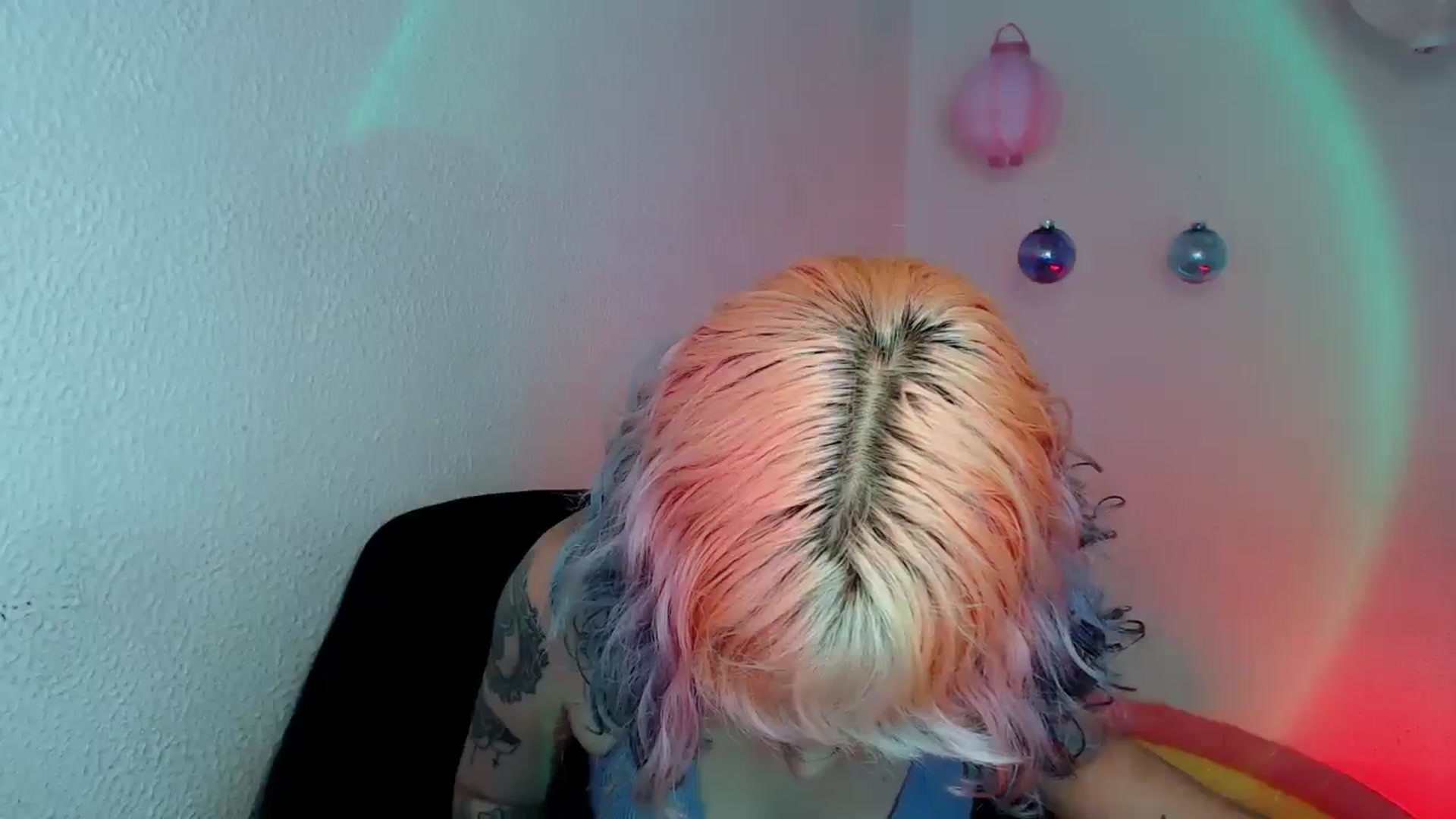 Gallery image thumbnail from Petit_Haze's myfreecams stream on, 09/03/2025, 03:35 image 16 of 20
