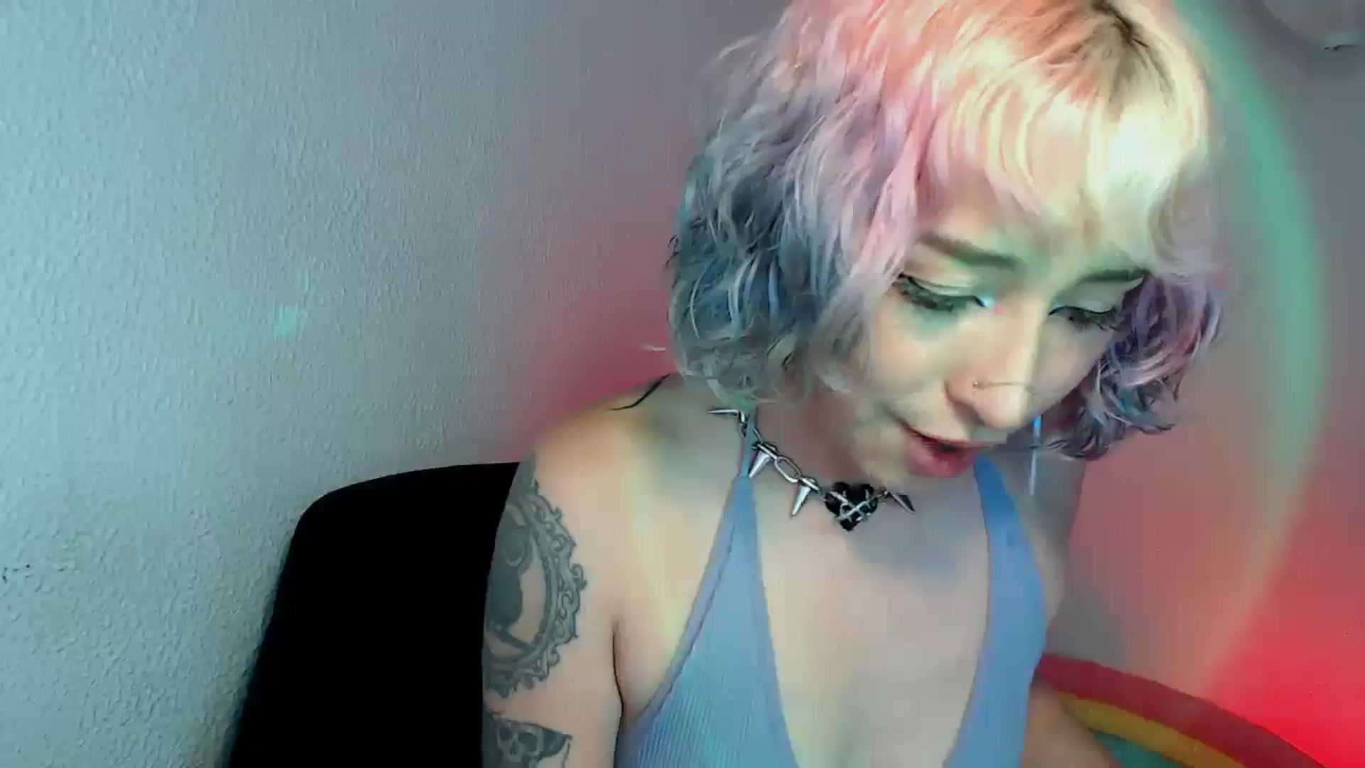 Gallery image thumbnail from Petit_Haze's myfreecams stream on, 09/03/2025, 03:35 image 18 of 20