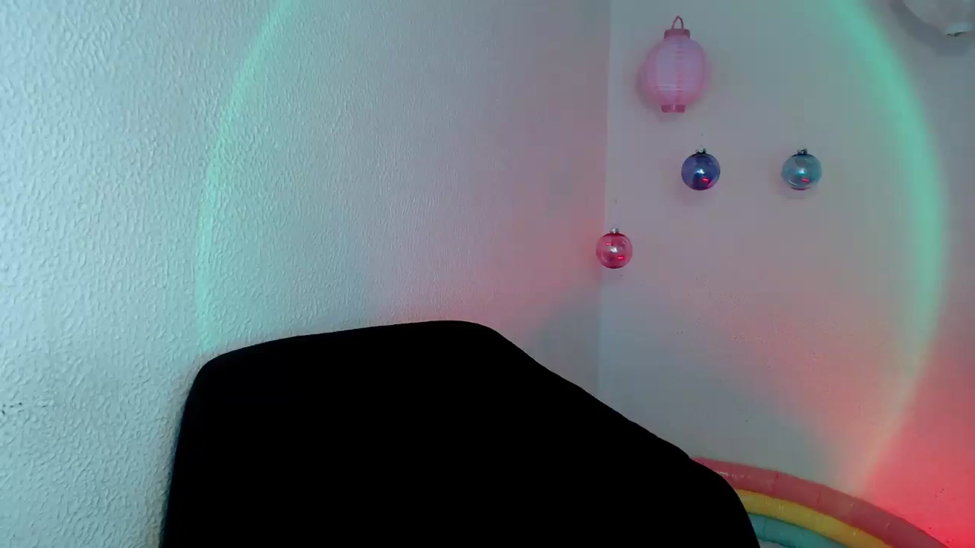 Gallery image thumbnail from Petit_Haze's myfreecams stream on, 09/03/2025, 03:35 image 15 of 20