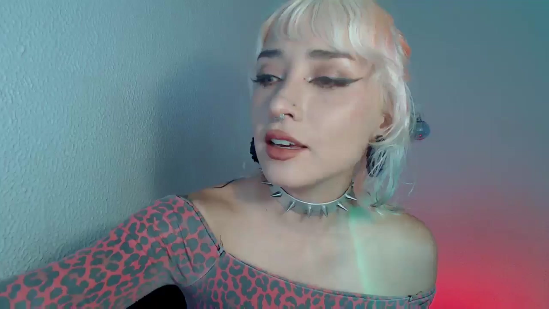 Gallery image thumbnail from Petit_Haze's myfreecams stream on, 09/26/2025, 01:51 image 6 of 20