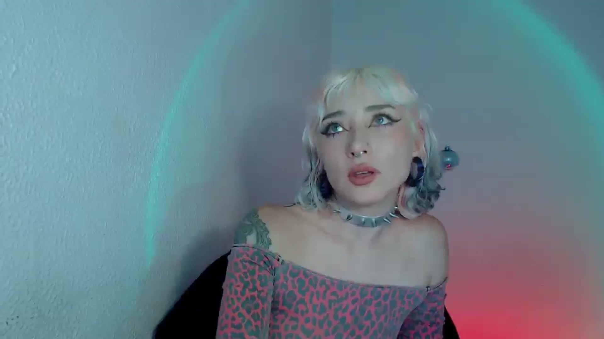 Gallery image thumbnail from Petit_Haze's myfreecams stream on, 09/26/2025, 01:51 image 13 of 20