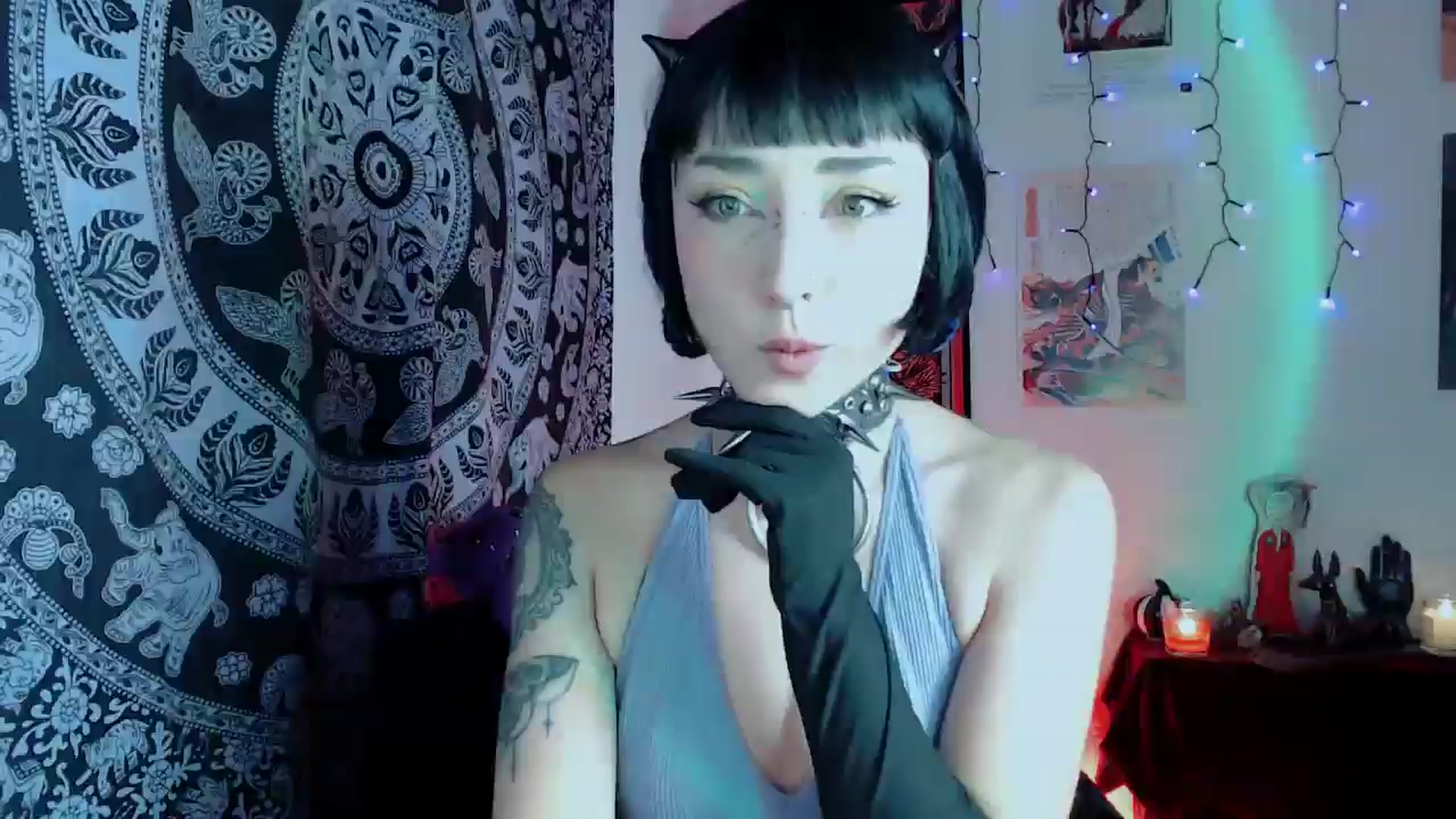 Gallery image thumbnail from Petit_Haze's myfreecams stream on, 10/23/2025, 03:17 image 1 of 20