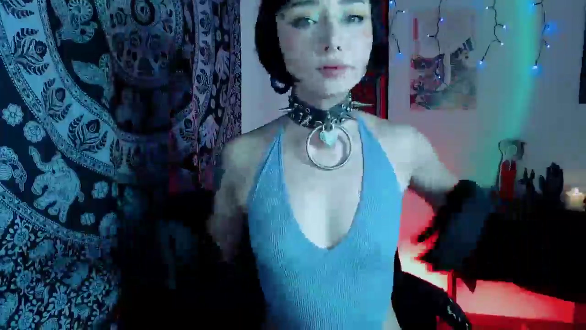 Gallery image thumbnail from Petit_Haze's myfreecams stream on, 10/23/2025, 03:17 image 7 of 20