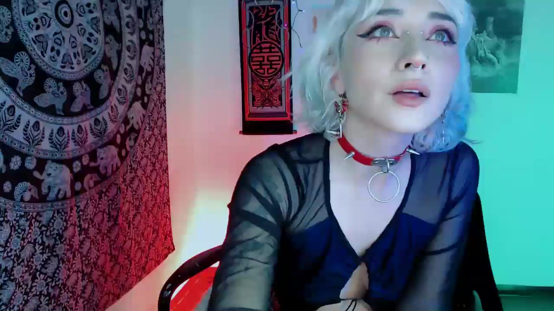 Gallery image thumbnail from Petit_Haze's myfreecams stream on, 10/29/2025, 04:04 image 4 of 20