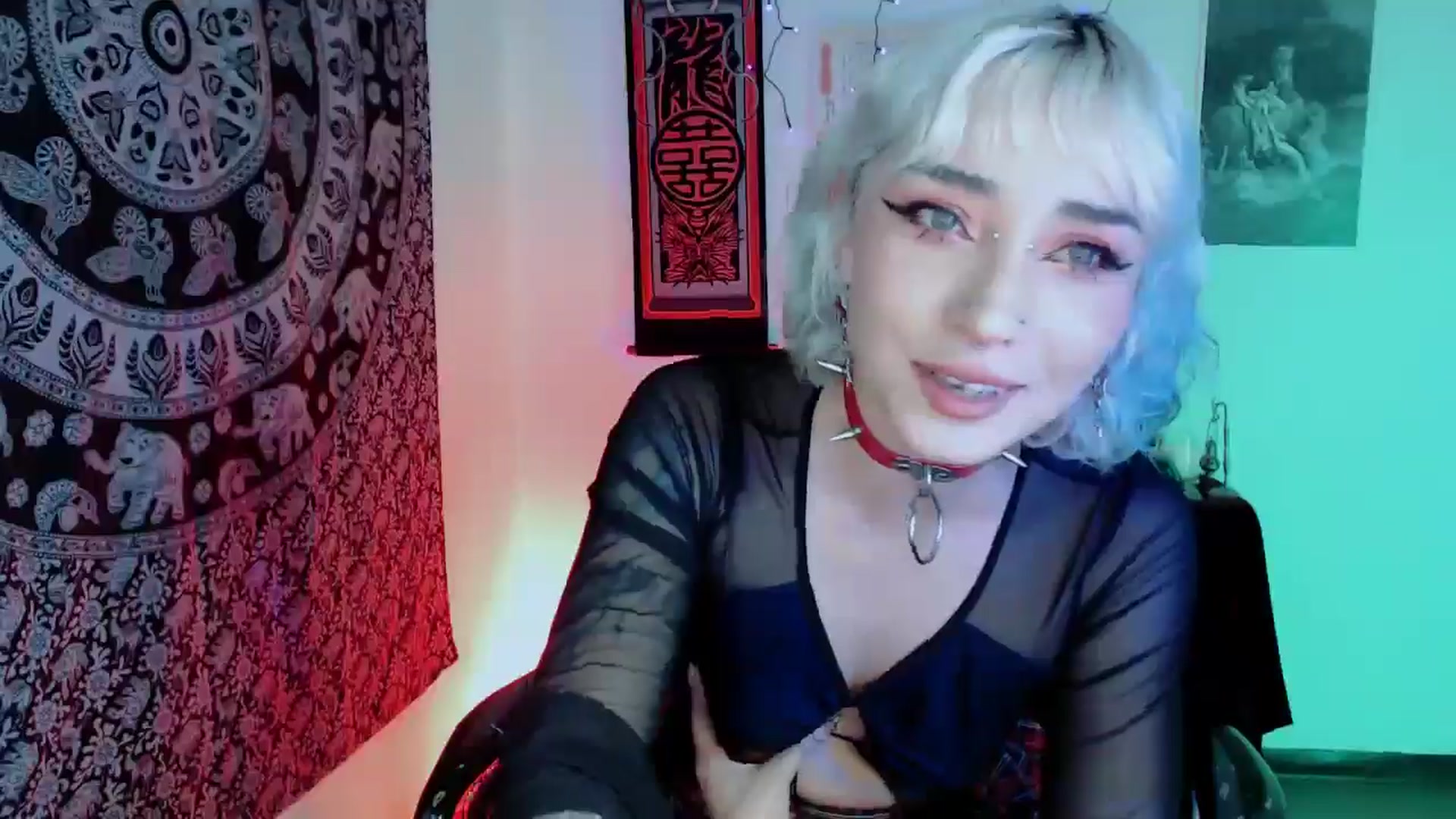 Gallery image thumbnail from Petit_Haze's myfreecams stream on, 10/29/2025, 04:04 image 7 of 20