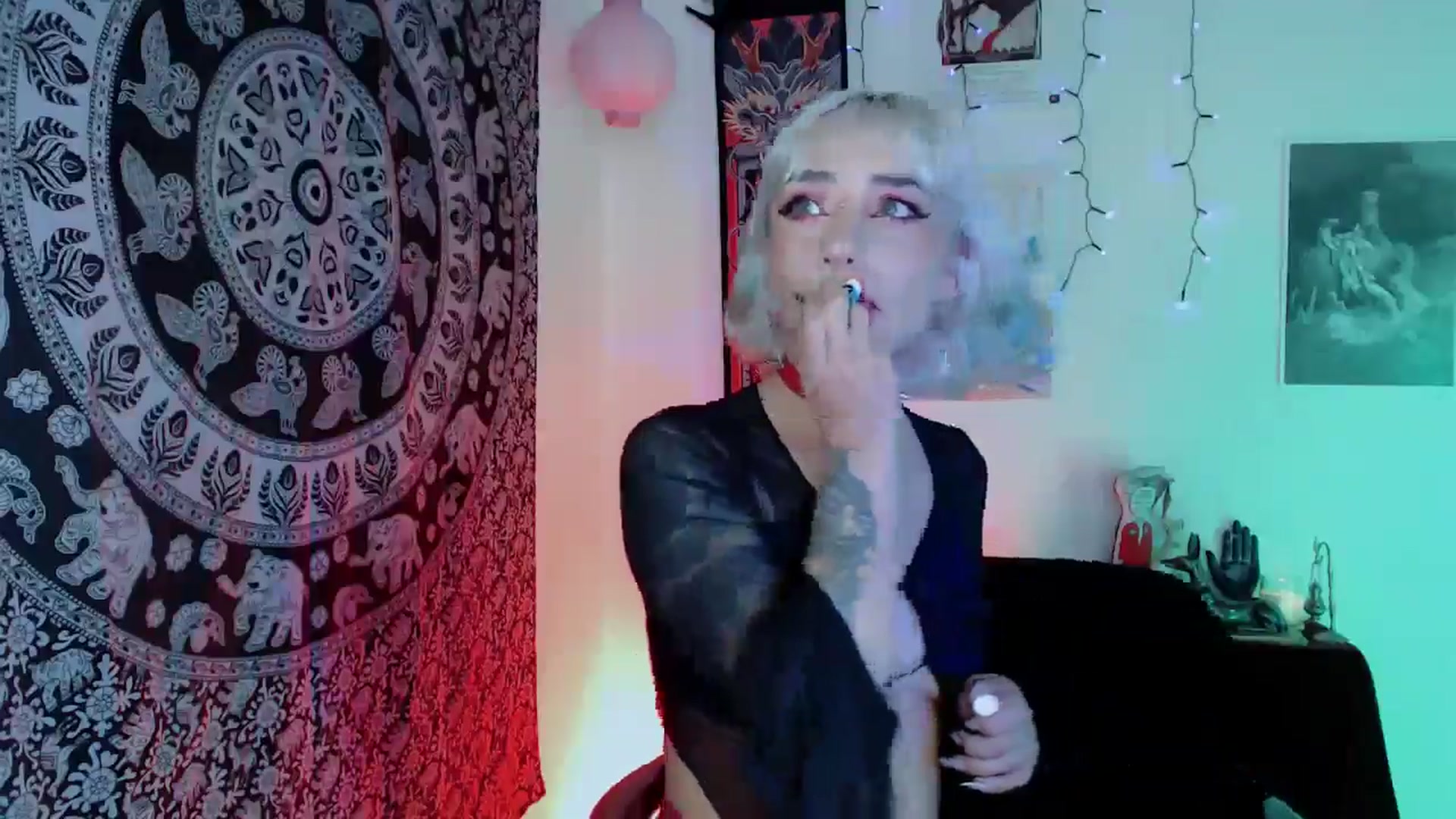 Gallery image thumbnail from Petit_Haze's myfreecams stream on, 10/29/2025, 05:38 image 8 of 20