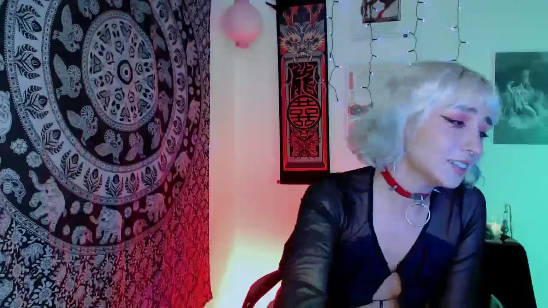 Gallery image thumbnail from Petit_Haze's myfreecams stream on, 10/29/2025, 05:38 image 5 of 20