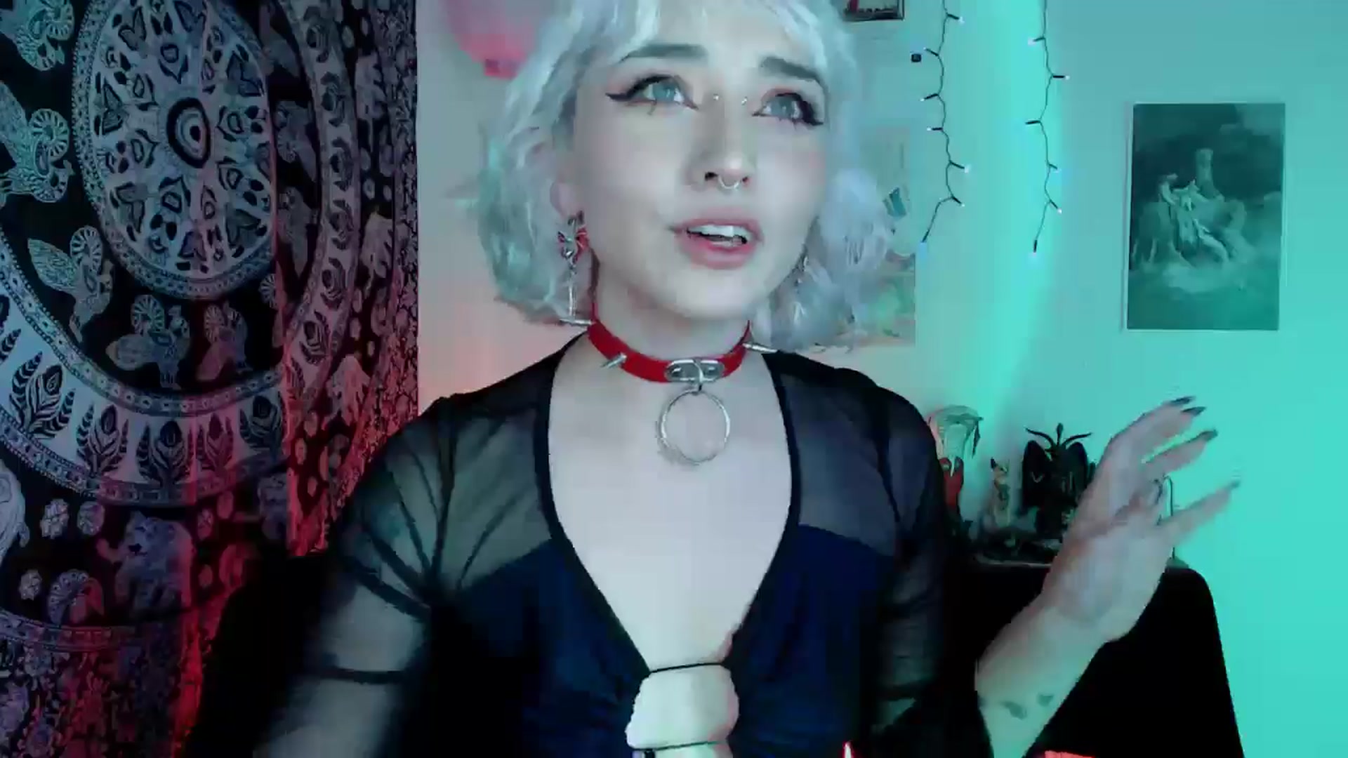 Gallery image thumbnail from Petit_Haze's myfreecams stream on, 10/29/2025, 07:01 image 4 of 20