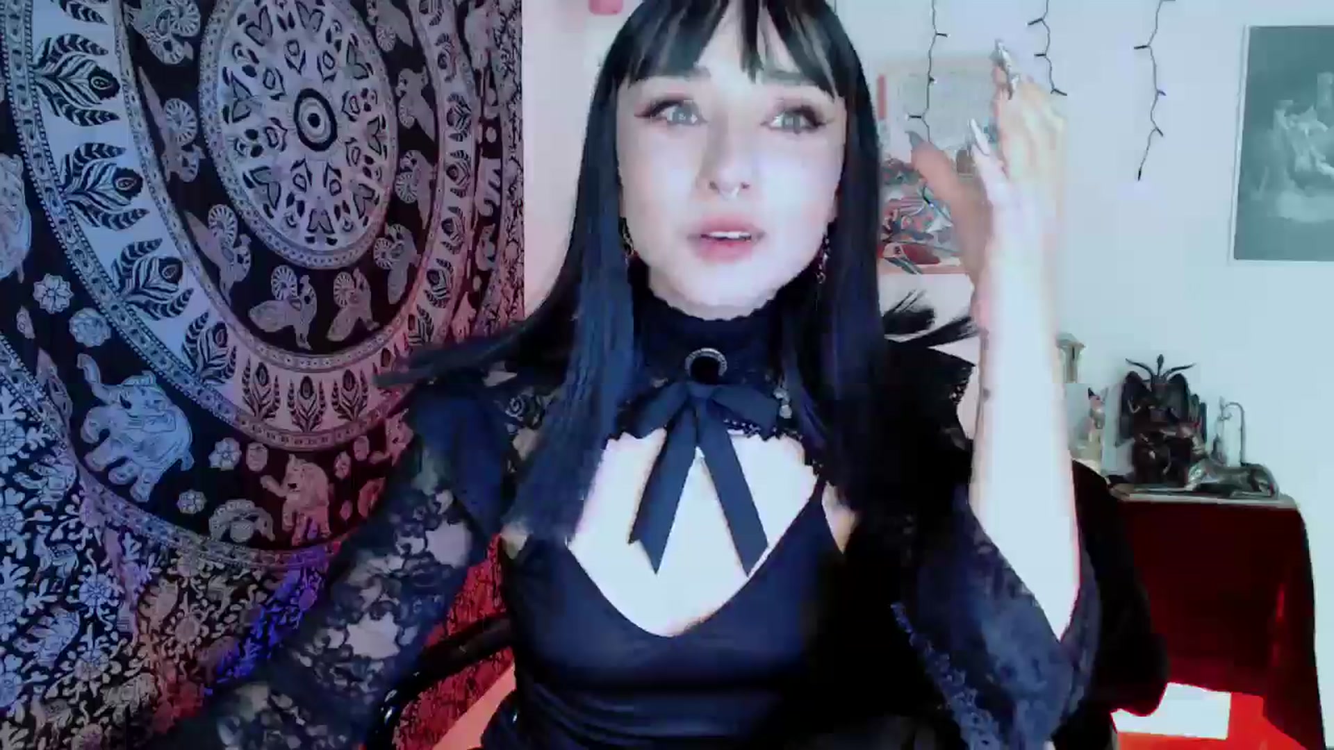 Gallery image thumbnail from Petit_Haze's myfreecams stream on, 10/31/2025, 07:59 image 7 of 20