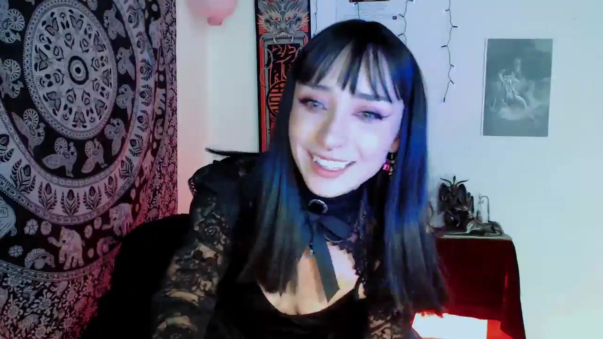 Gallery image thumbnail from Petit_Haze's myfreecams stream on, 10/31/2025, 10:00 image 7 of 20