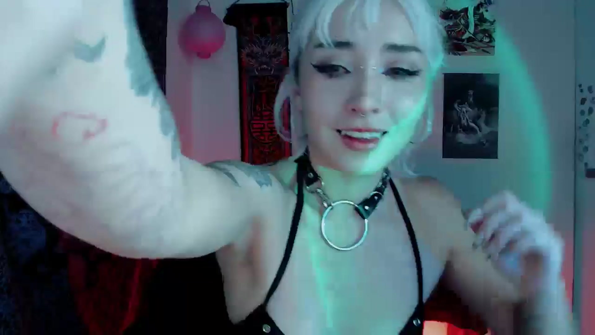 Gallery image thumbnail from Petit_Haze's myfreecams stream on, 11/08/2025, 07:27 image 19 of 20