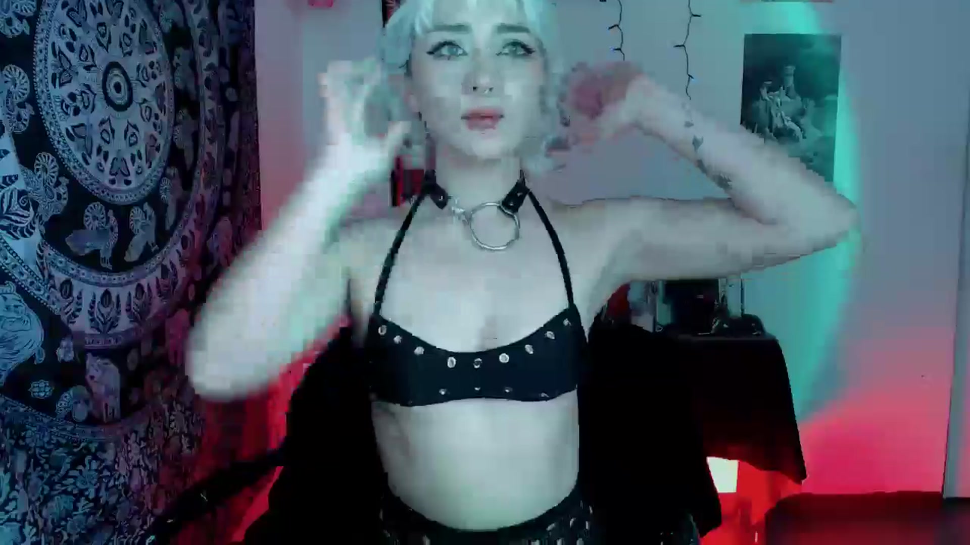 Gallery image thumbnail from Petit_Haze's myfreecams stream on, 11/08/2025, 09:15 image 19 of 20