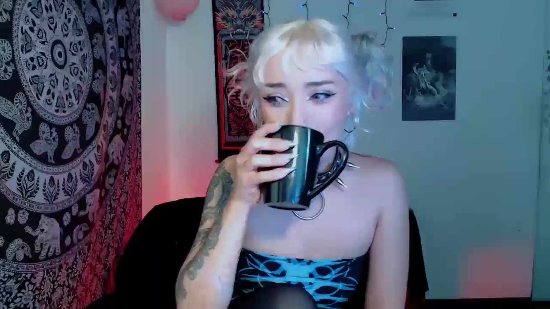 Gallery image thumbnail from Petit_Haze's myfreecams stream on, 11/15/2025, 09:36 image 16 of 20