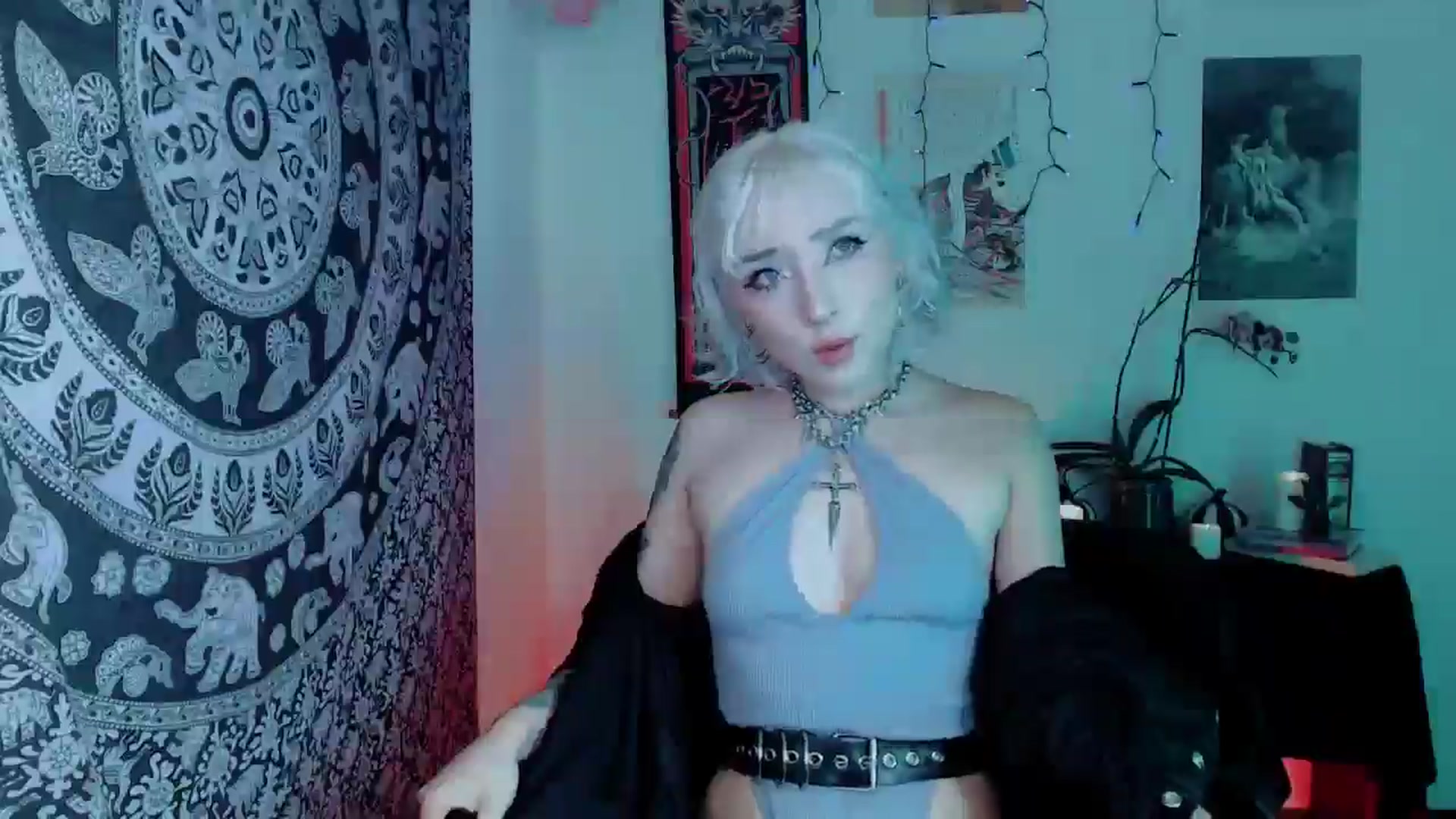 Gallery image thumbnail from Petit_Haze's myfreecams stream on, 11/16/2025, 05:56 image 13 of 20