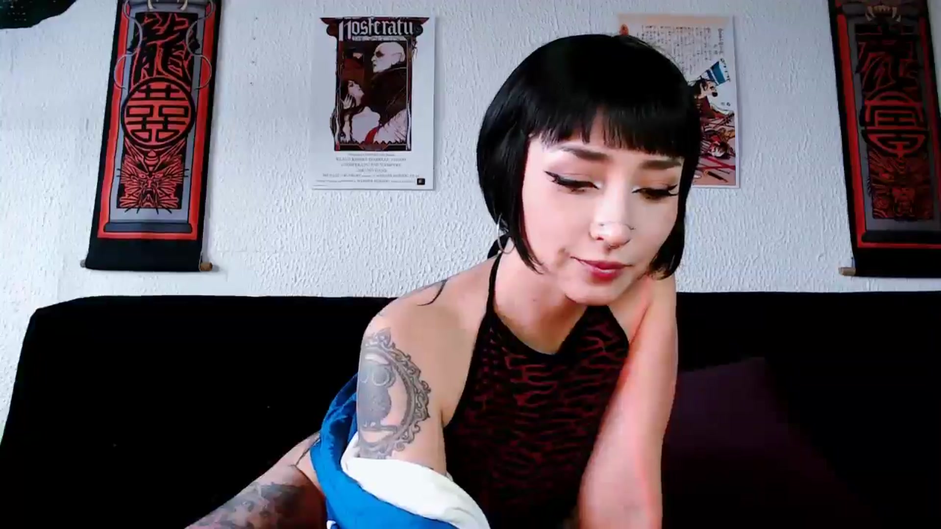 Gallery image thumbnail from Petit_Haze's myfreecams stream on, 11/19/2025, 13:49 image 8 of 20