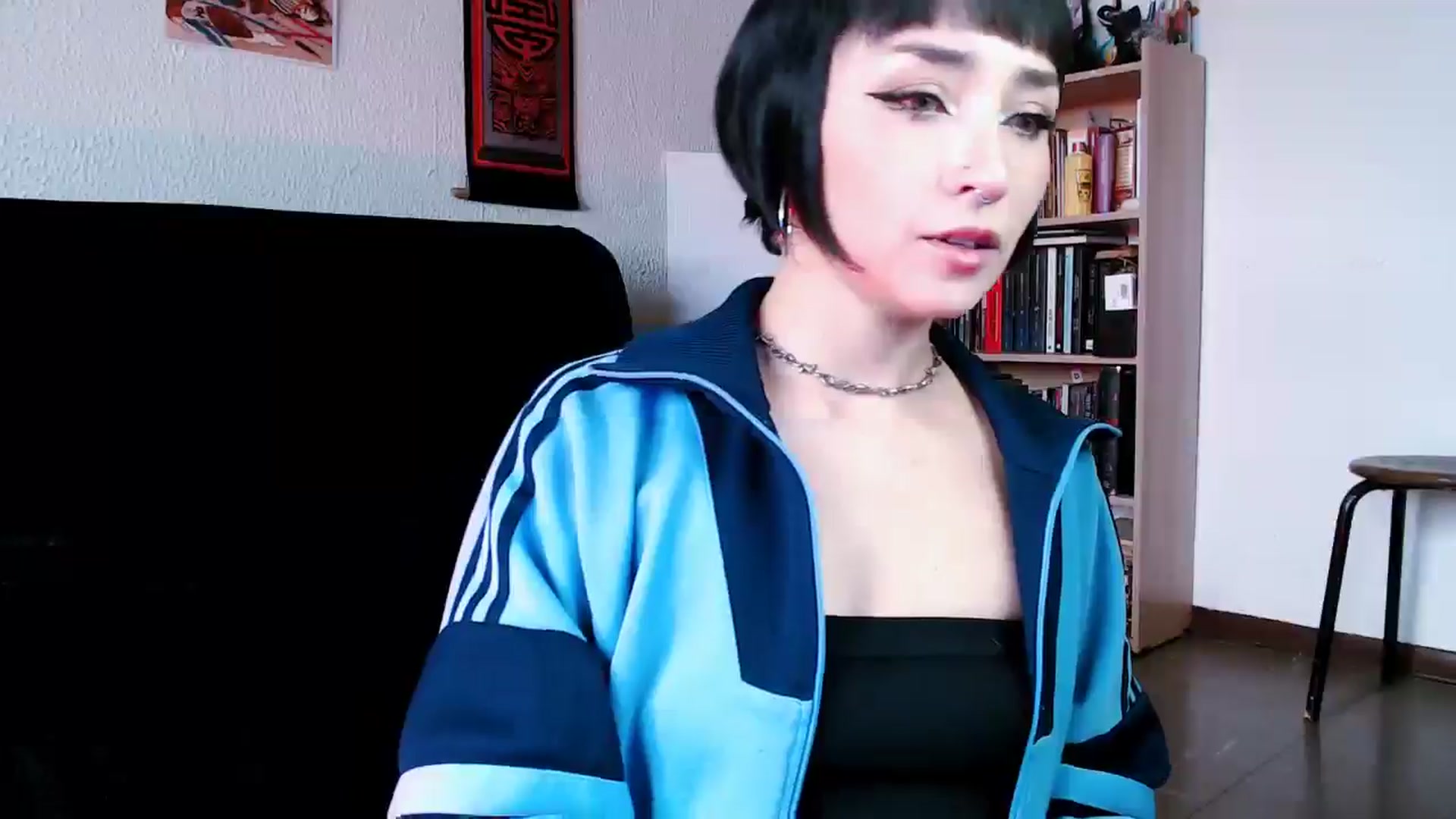 Gallery image thumbnail from Petit_Haze's myfreecams stream on, 11/19/2025, 16:15 image 16 of 20