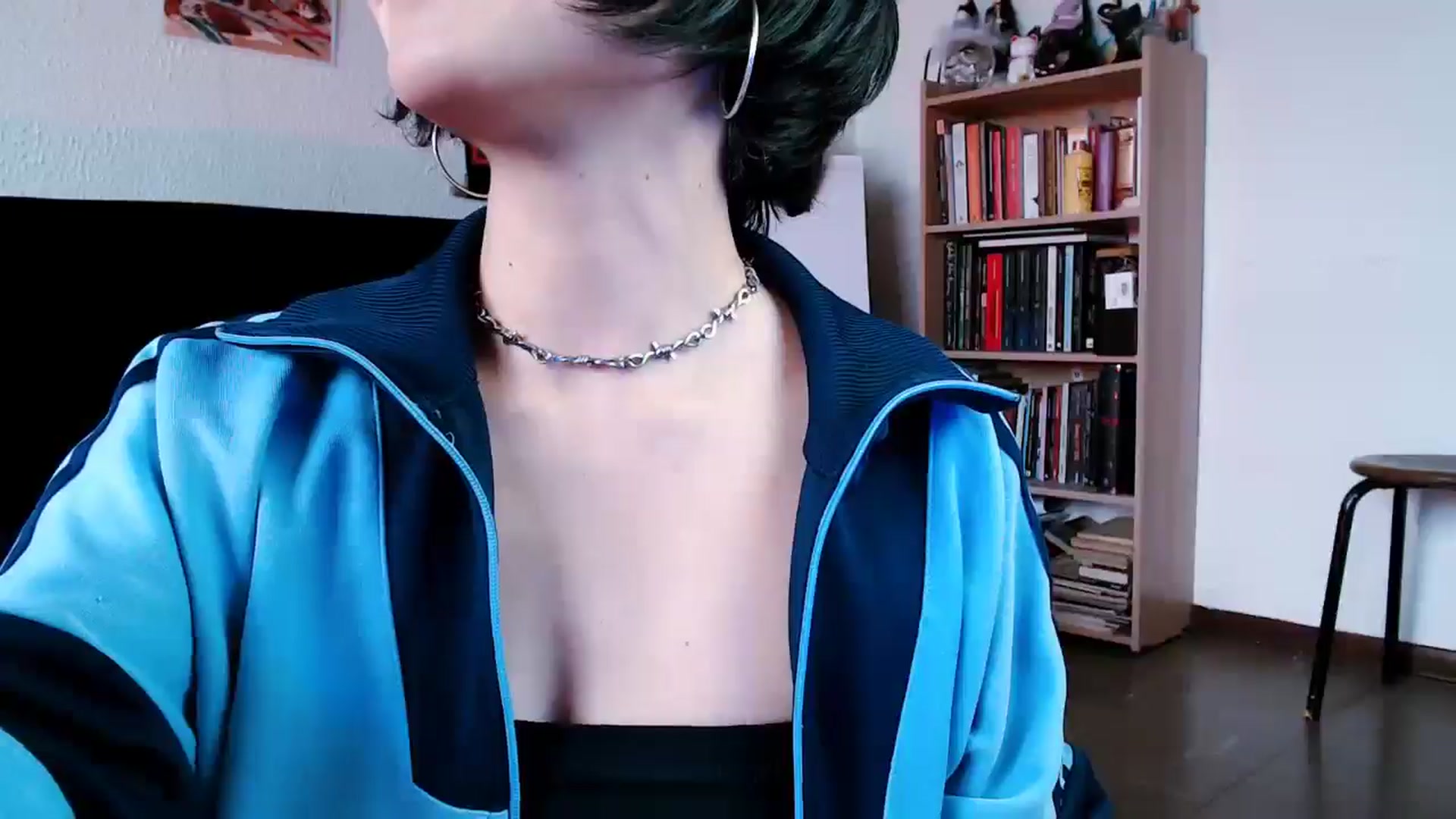 Gallery image thumbnail from Petit_Haze's myfreecams stream on, 11/19/2025, 16:15 image 15 of 20