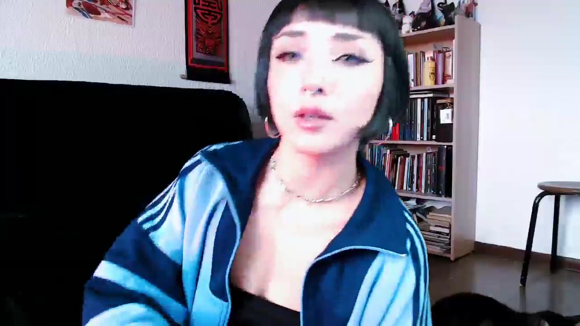 Gallery image thumbnail from Petit_Haze's myfreecams stream on, 11/19/2025, 16:15 image 8 of 20