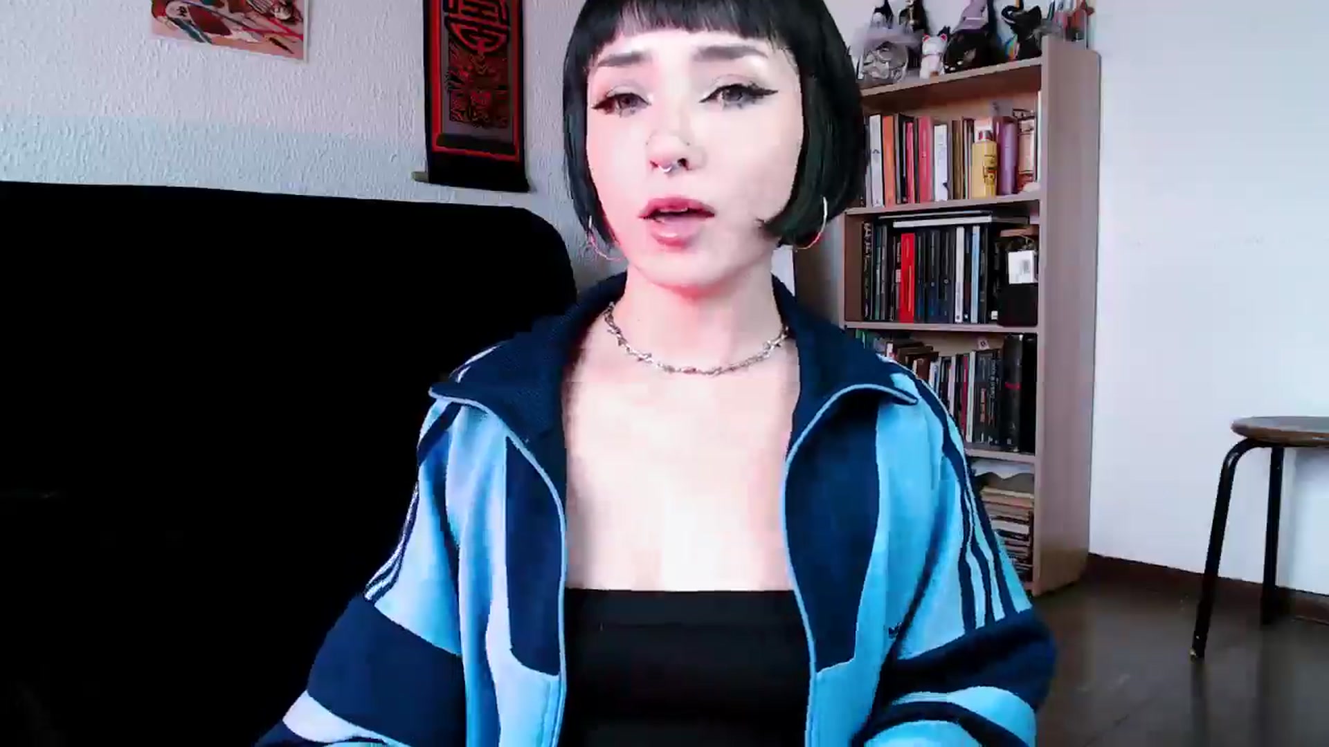 Gallery image thumbnail from Petit_Haze's myfreecams stream on, 11/19/2025, 16:15 image 10 of 20