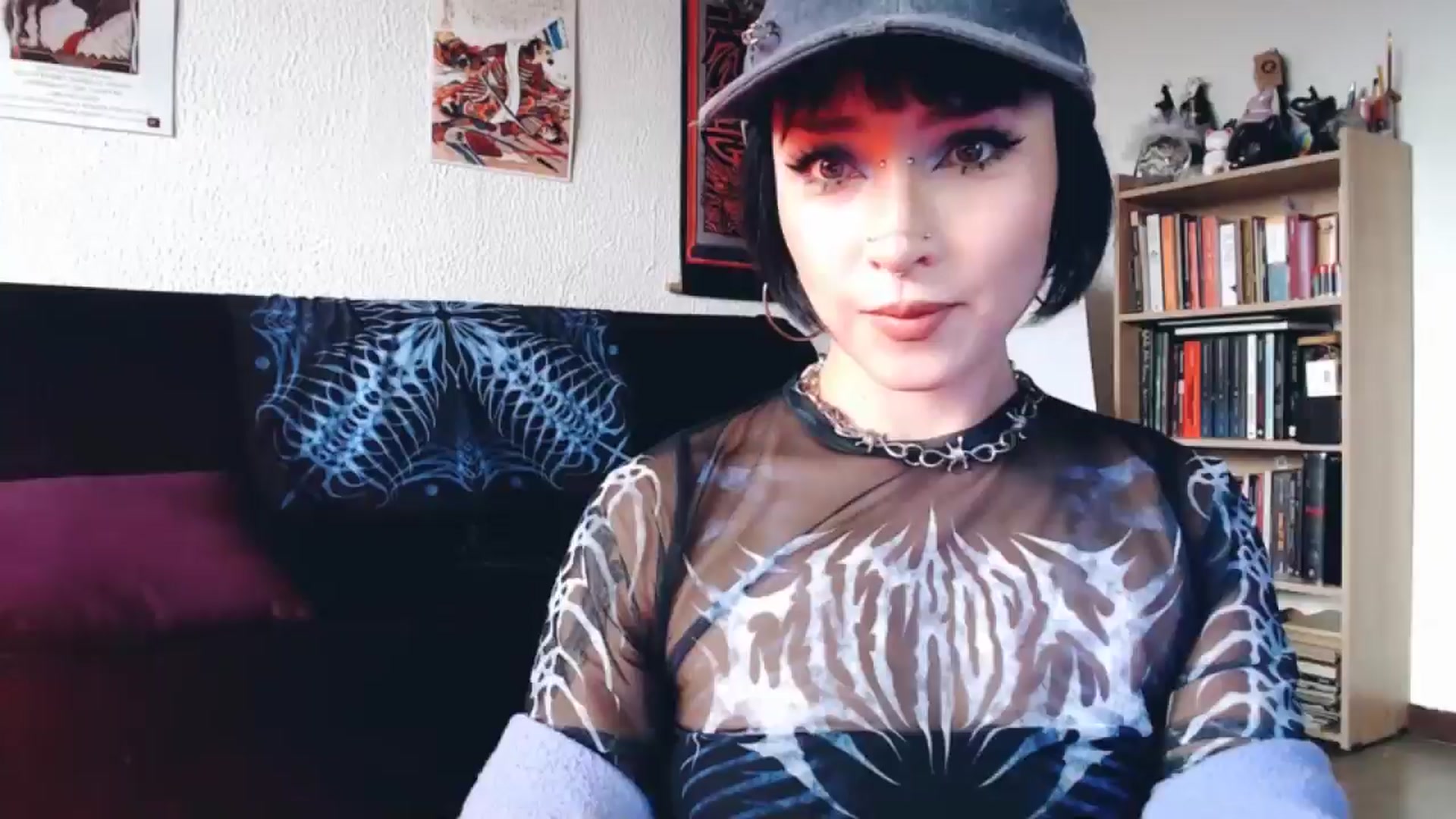 Gallery image thumbnail from Petit_Haze's myfreecams stream on, 11/20/2025, 19:51 image 1 of 20
