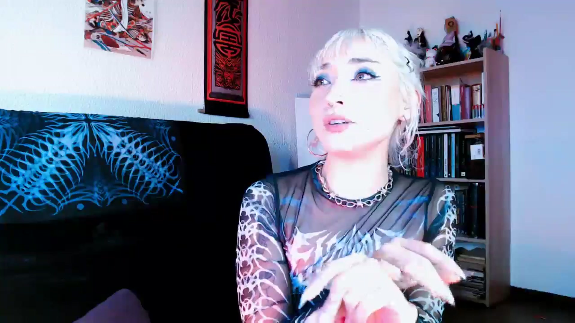 Gallery image thumbnail from Petit_Haze's myfreecams stream on, 11/20/2025, 20:58 image 12 of 20