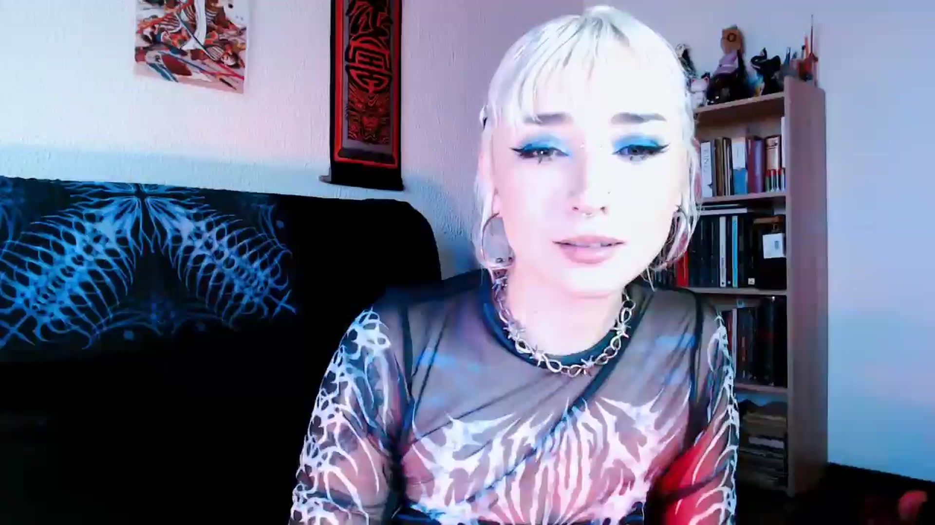 Gallery image thumbnail from Petit_Haze's myfreecams stream on, 11/20/2025, 22:03 image 3 of 20