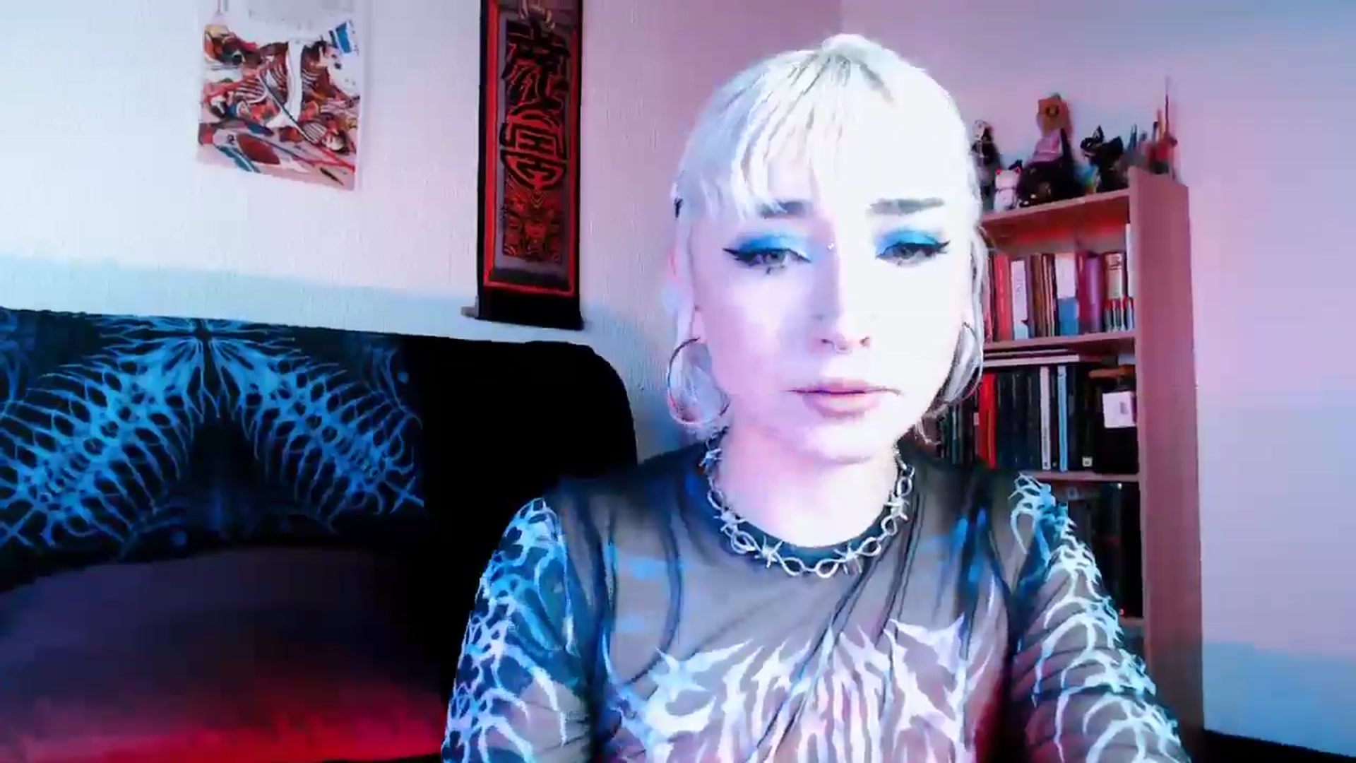Gallery image thumbnail from Petit_Haze's myfreecams stream on, 11/20/2025, 22:03 image 12 of 20