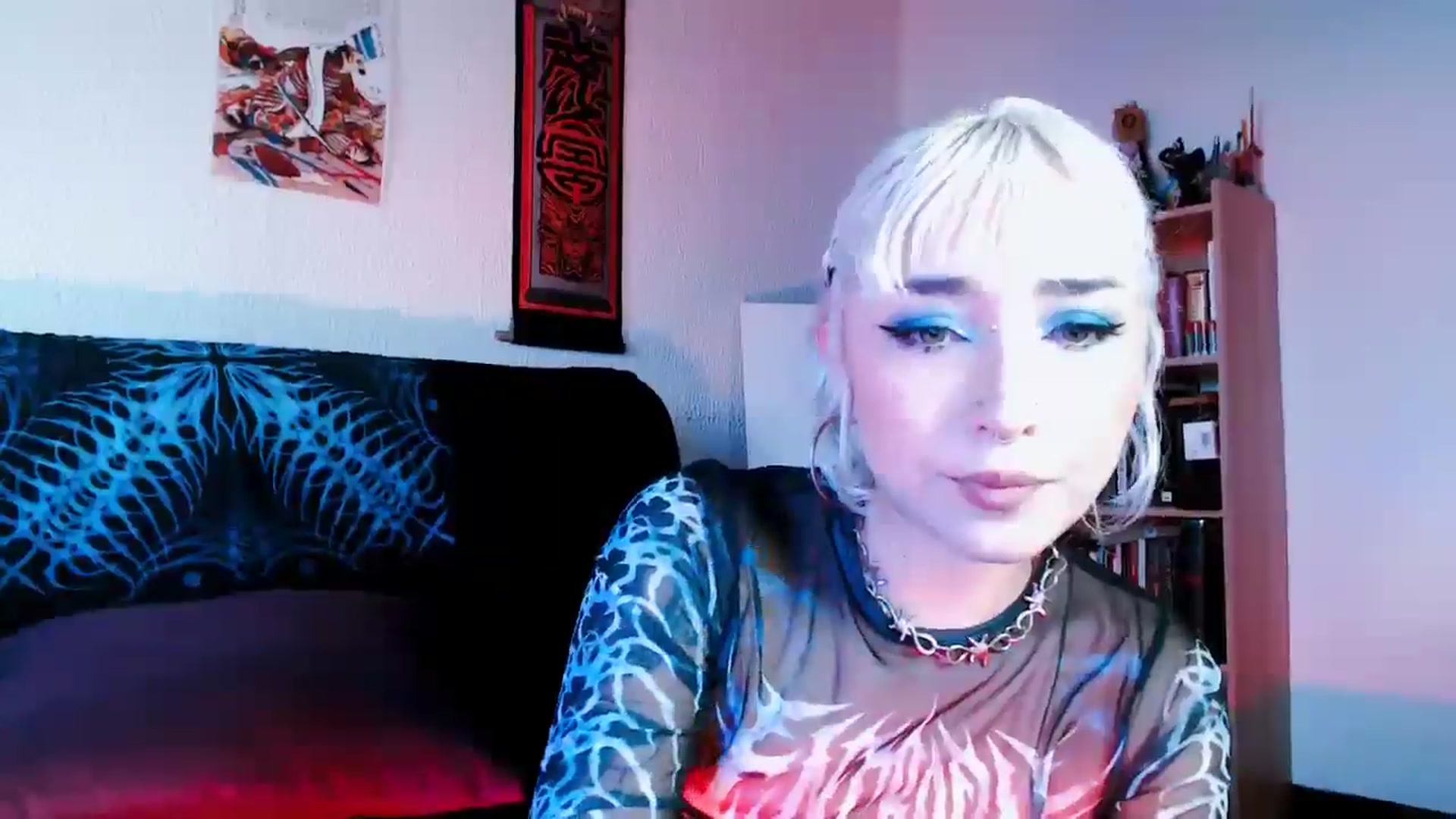 Gallery image thumbnail from Petit_Haze's myfreecams stream on, 11/20/2025, 22:03 image 19 of 20