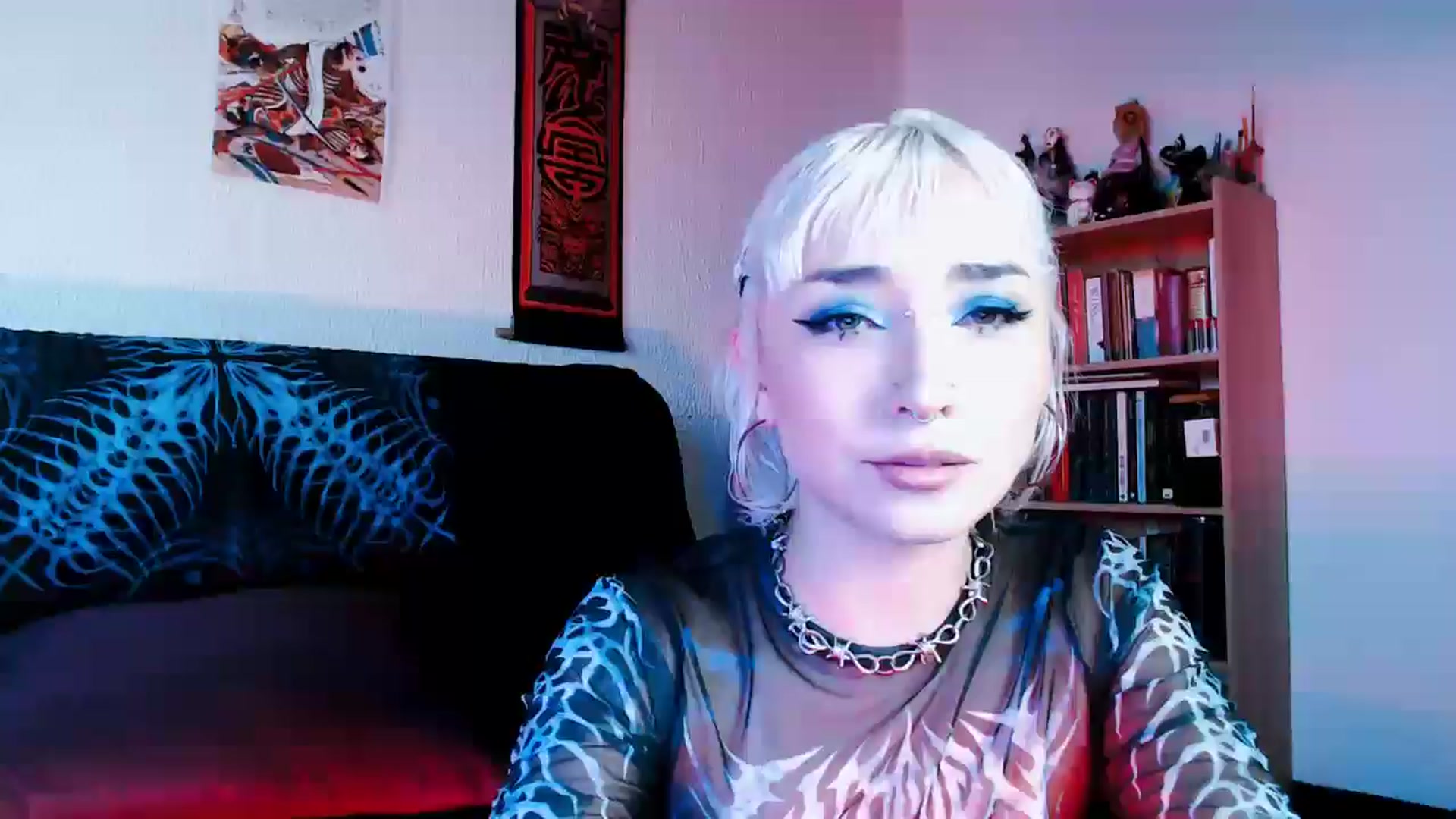 Gallery image thumbnail from Petit_Haze's myfreecams stream on, 11/20/2025, 22:03 image 14 of 20