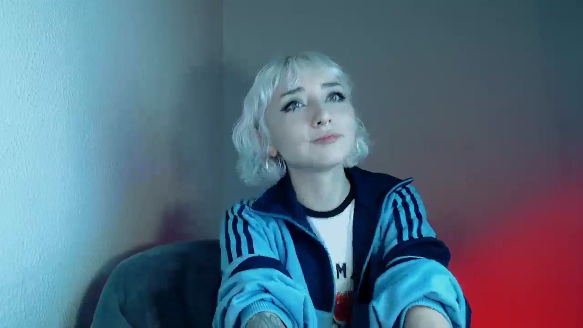 Gallery image thumbnail from Petit_Haze's myfreecams stream on, 11/22/2025, 05:32 image 6 of 20